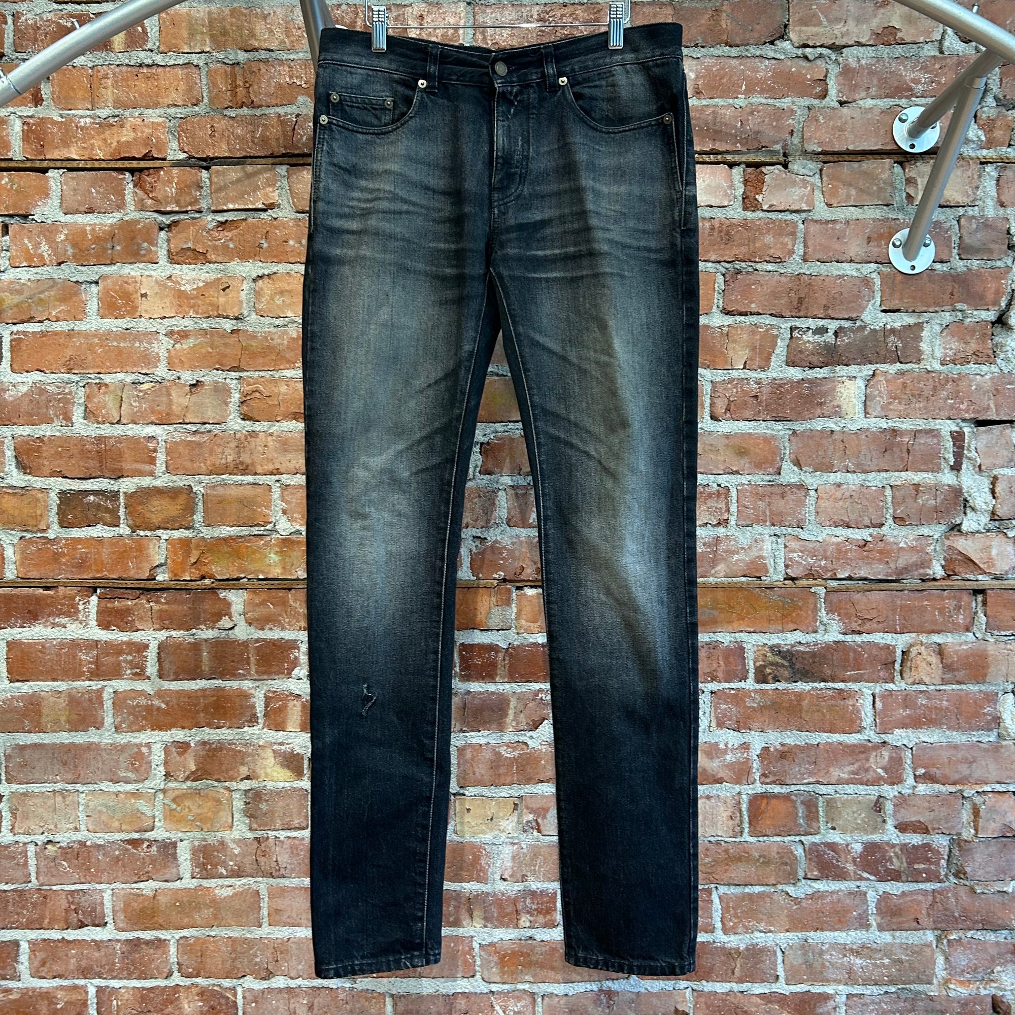 SAINT LAURENT AW16 UNIVERSITÉ PATCH D02 DENIM ‘VNTG BLACK’