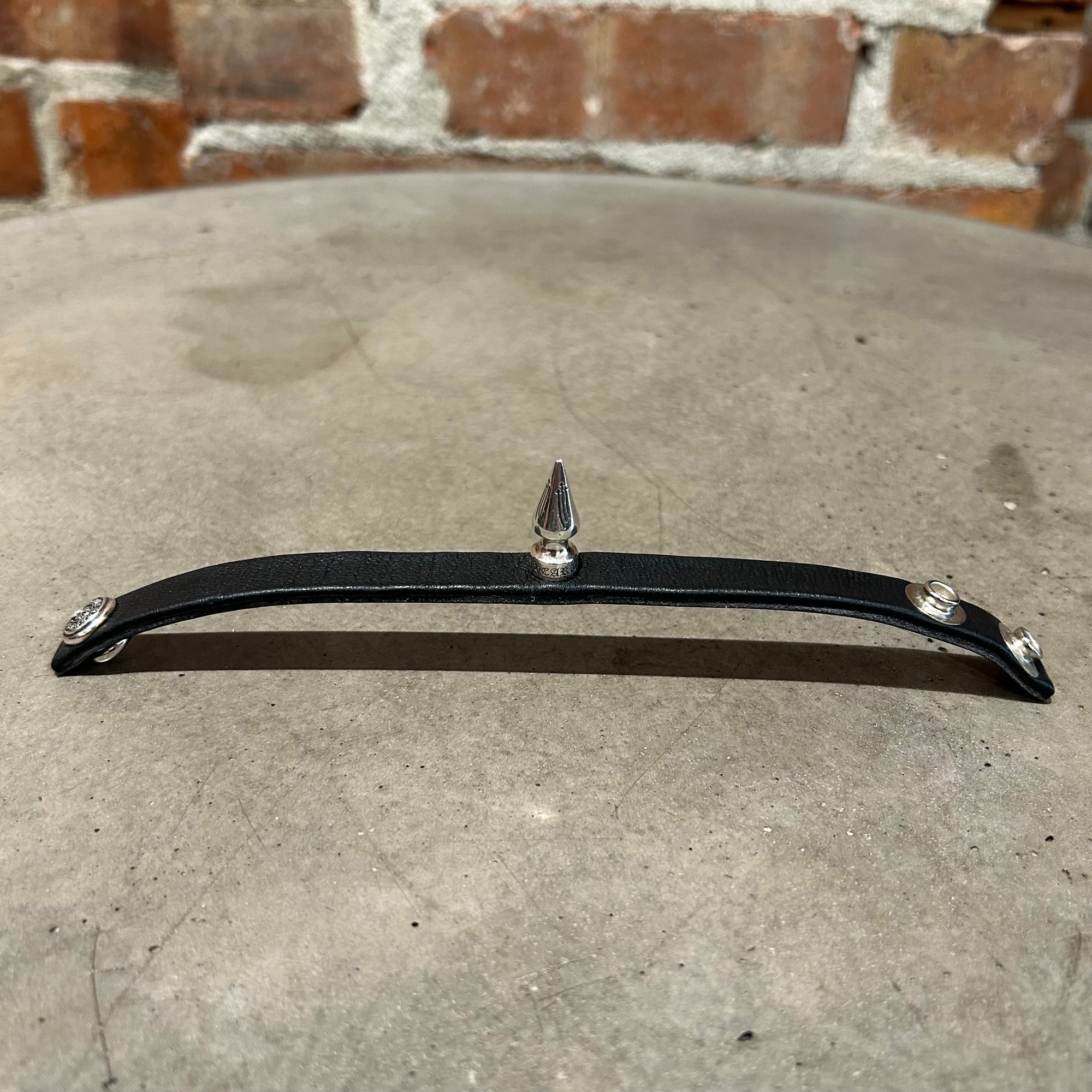 CHROME HEARTS RS3 SPIKE LEATHER BRACELET ‘BLACK’