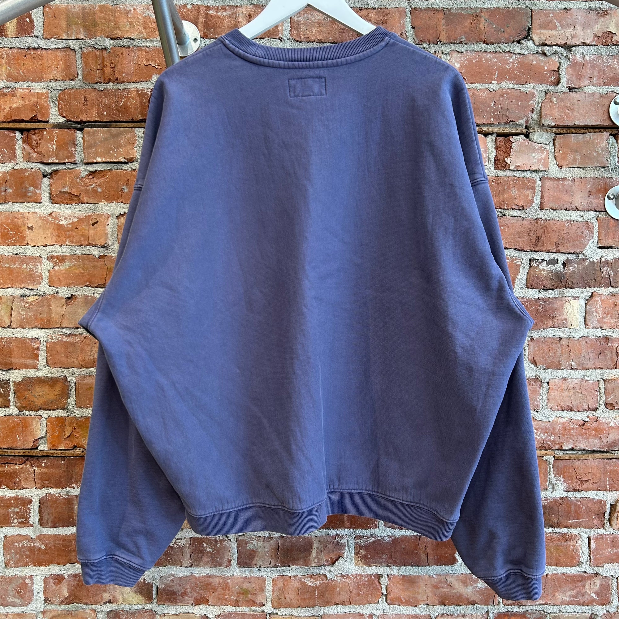 STUSSY COLLEGIATE LOGO BOXY CREWNECK ‘WASHED PURPLE’