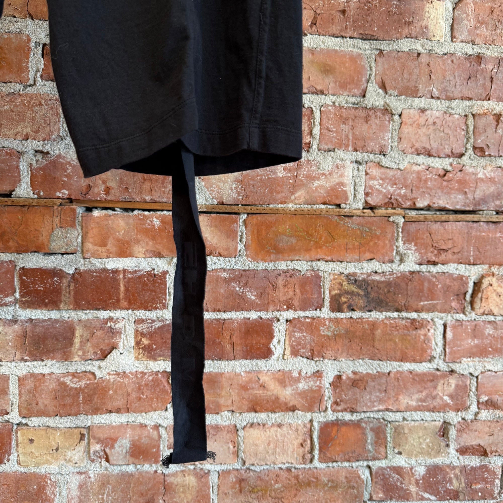 RICK OWENS x CHAMPION ZIP POD SHORTS ‘BLACK’