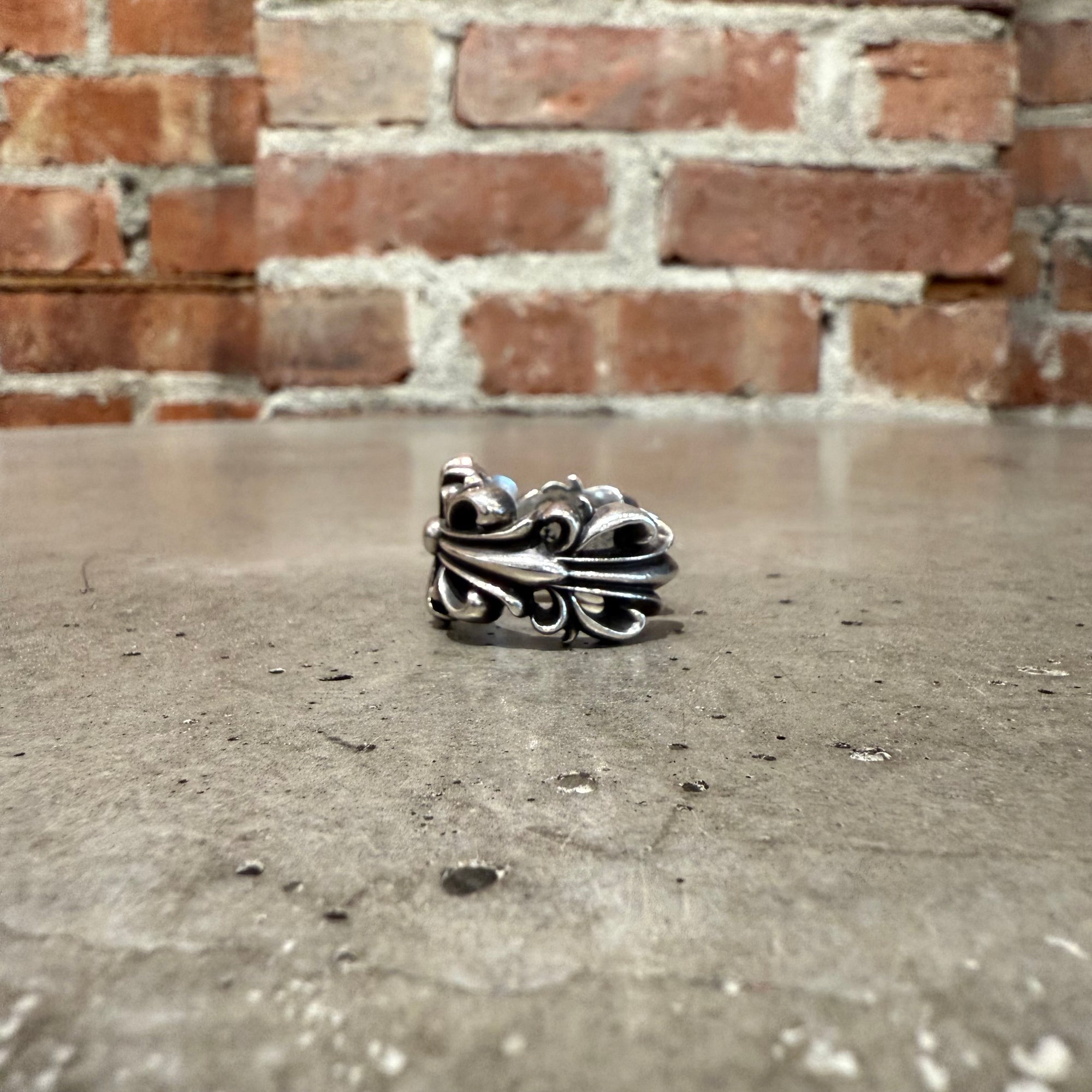 CHROME HEARTS DOUBLE FLORAL RING 'SILVER'