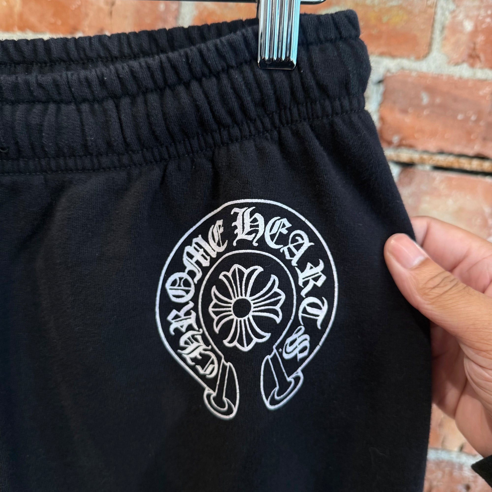 CHROME HEARTS SCRIPT LOGO SWEATPANTS ‘BLACK’