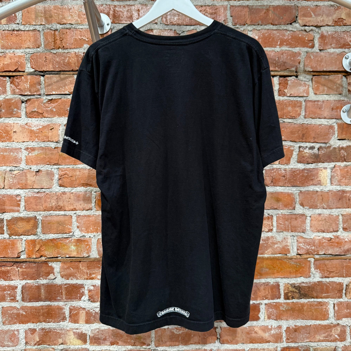 CHROME HEARTS SCRIPT COLLAR PRINT POCKET TEE ‘BLACK’