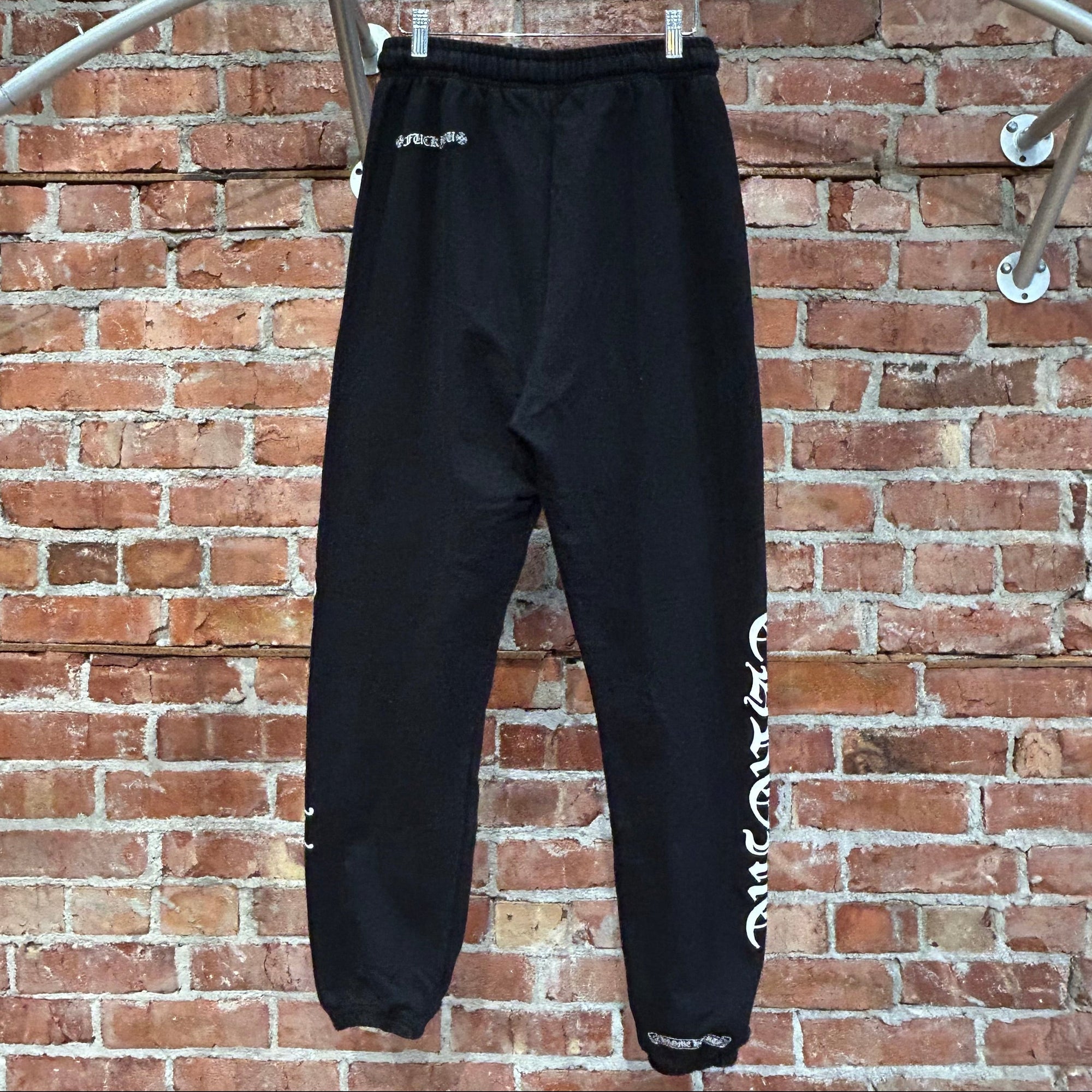 CHROME HEARTS SCRIPT LOGO SWEATPANTS ‘BLACK’