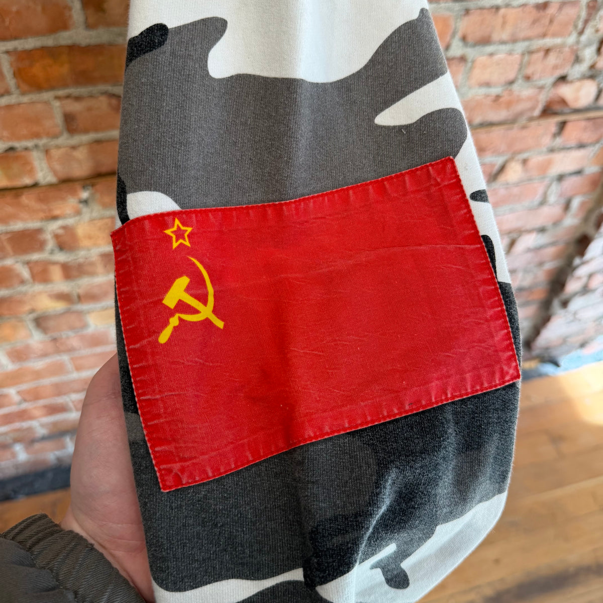 SUPREME FW14 INTERNATIONAL FLAGS HOODIE ‘SNOW CAMO’