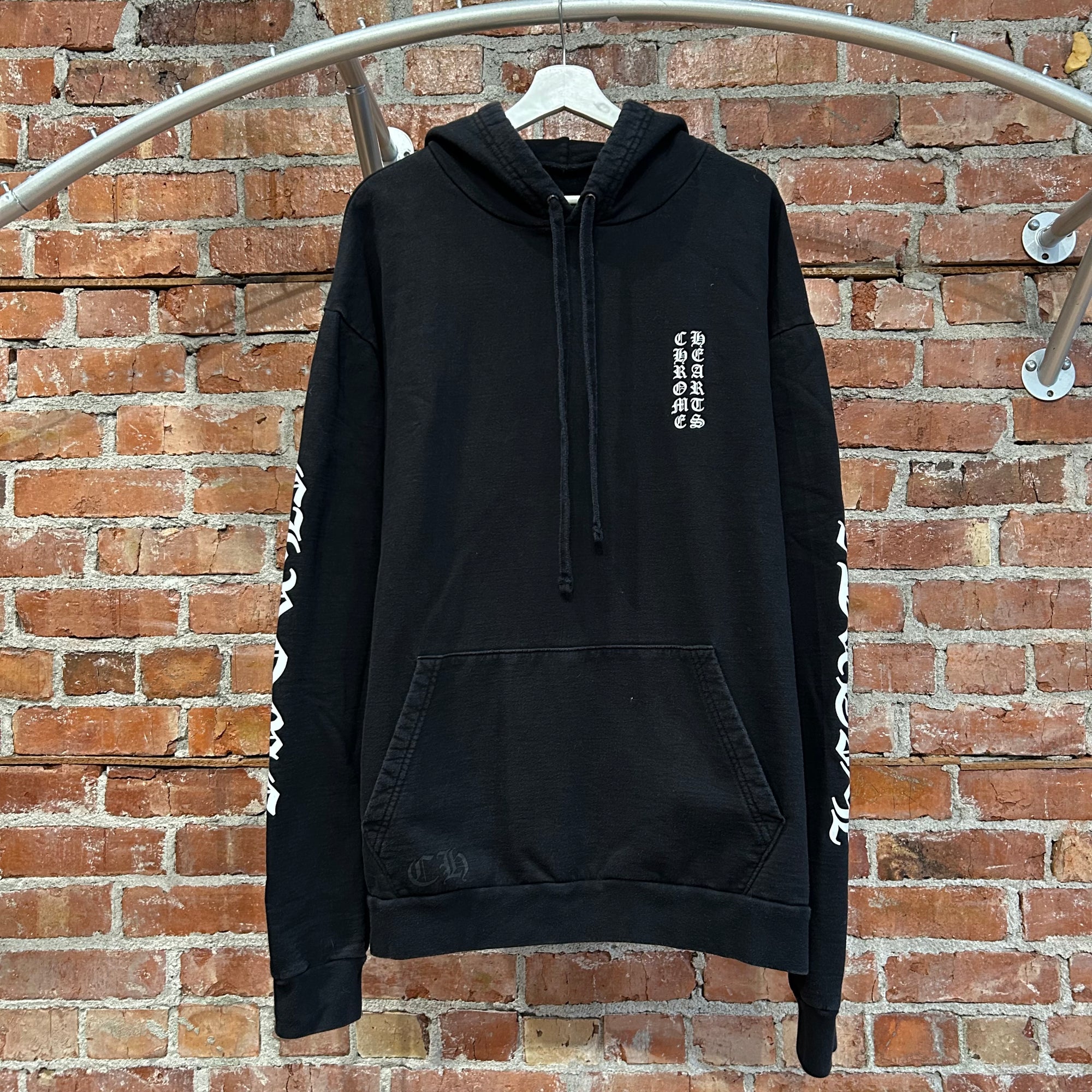 CHROME HEARTS VERTICAL SCRIPT PULLOVER HOODIE ‘BLACK’