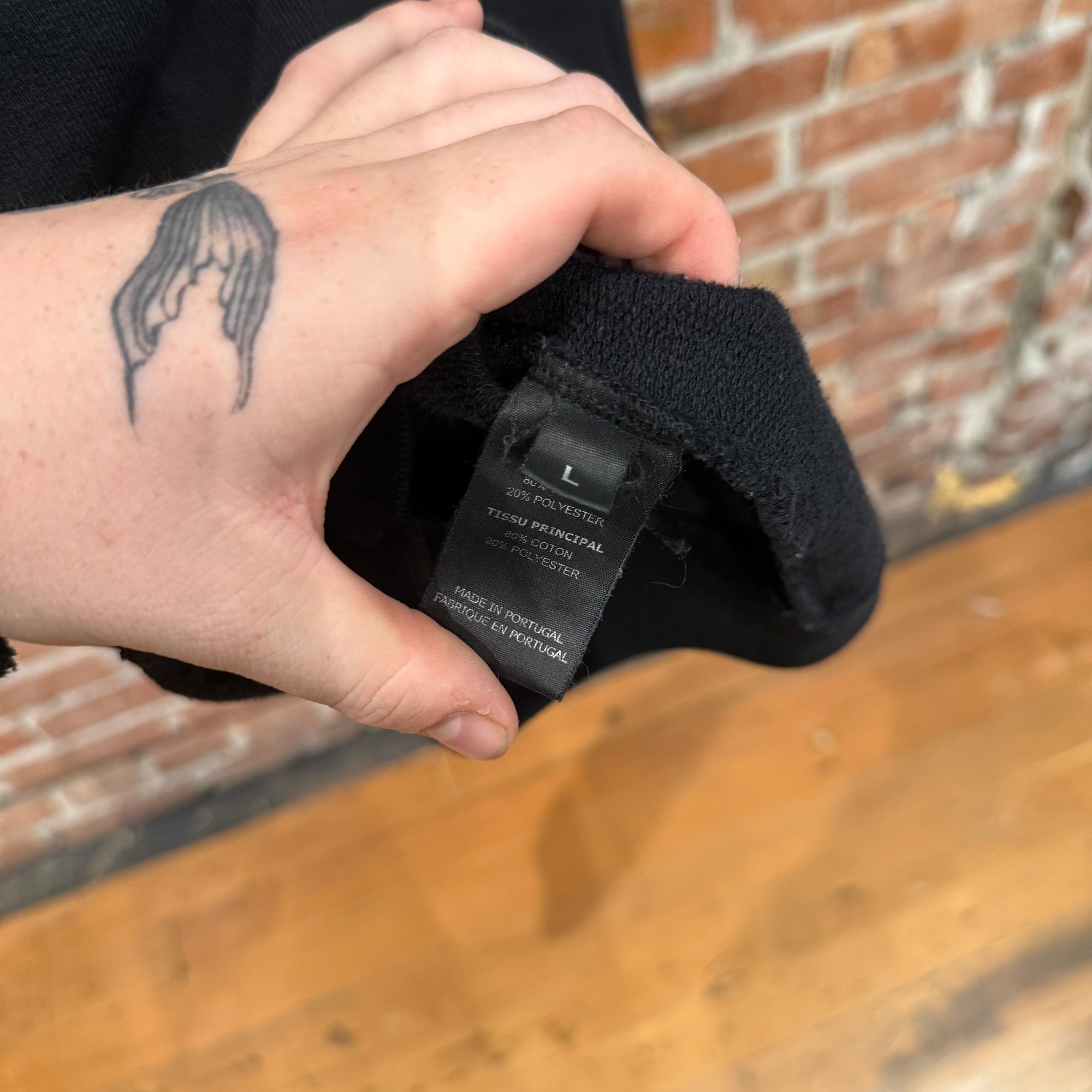 VETEMENTS SS18 ZURICH REVERSIBLE ZIP UP HOODIE ‘BLACK’