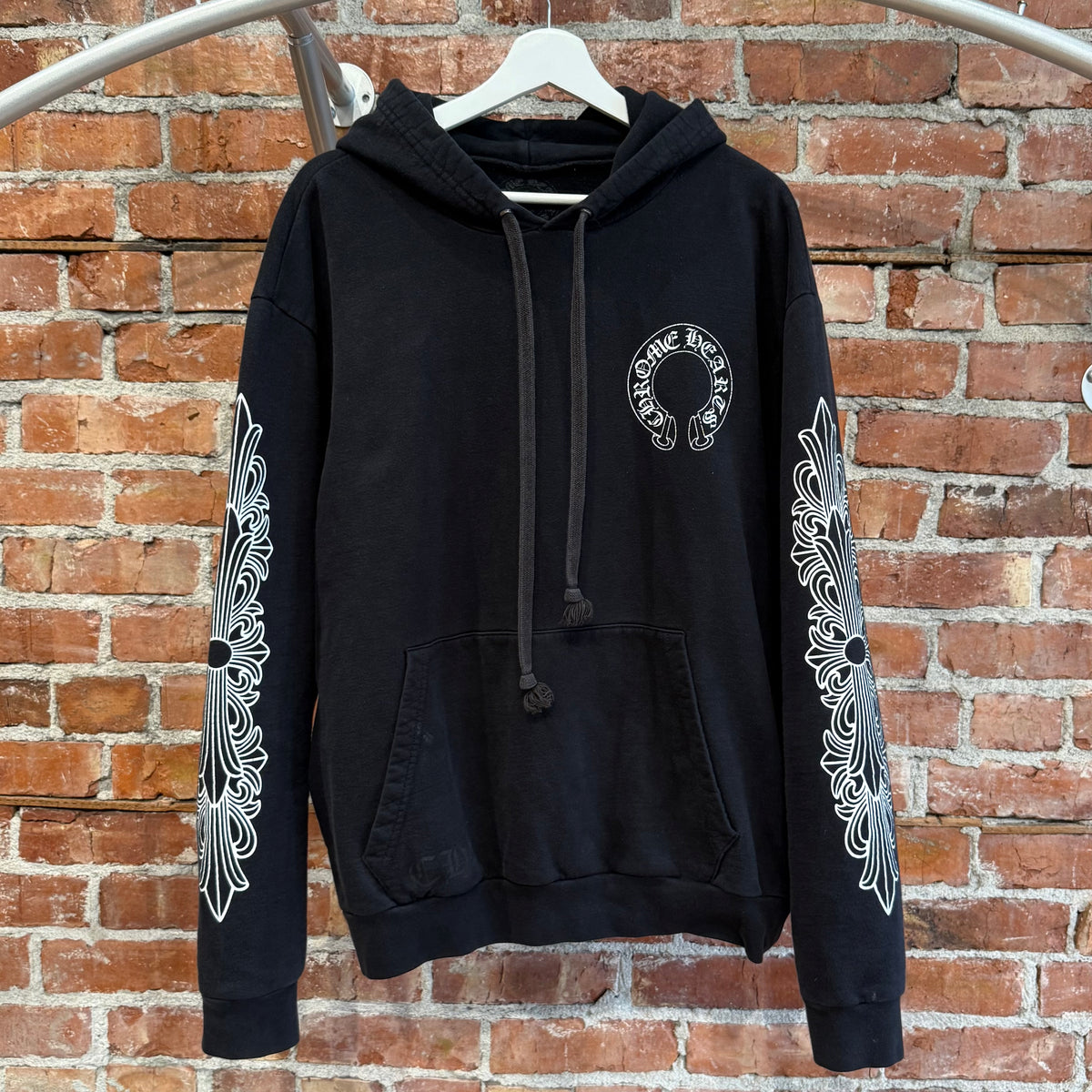 CHROME HEARTS SUNFADED HORSESHOE FLORAL PULLOVER HOODIE ‘BLACK’
