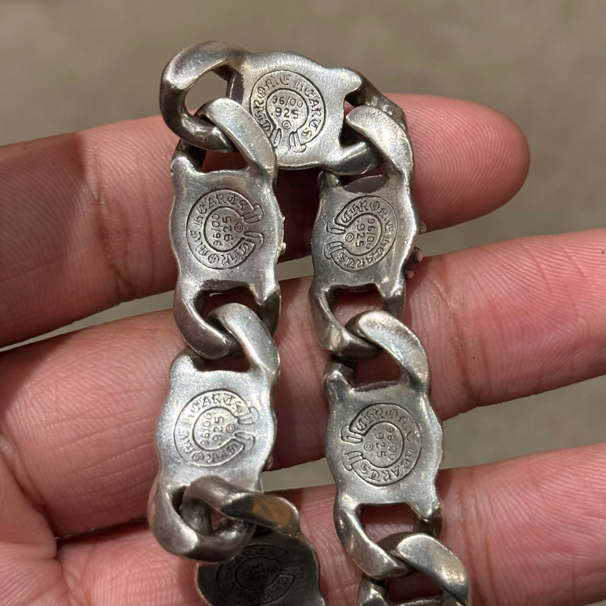 CHROME HEARTS PLUS CROSS LINK BRACELET ‘SILVER’