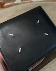 MAISON MARGIELA FOUR STITCH LARGE BIFOLD WALLET ‘BLACK’