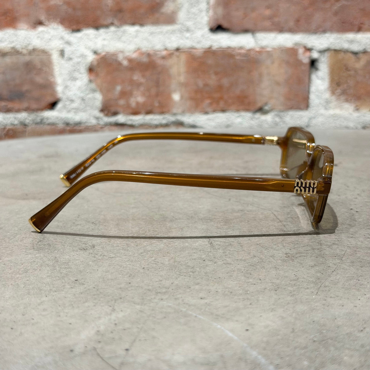 MIU MIU 11ZS RECTANGULAR SUNGLASSES ‘OPAL AMBER’