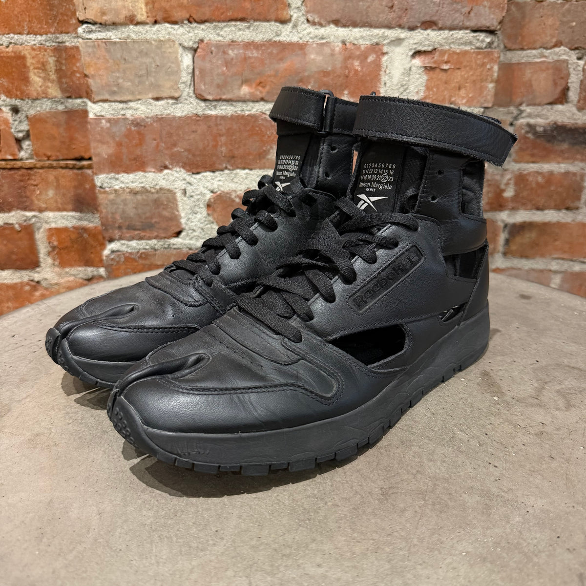 MAISON MARGIELA X REEBOK TABI HIGH SNEAKERS ‘BLACK’