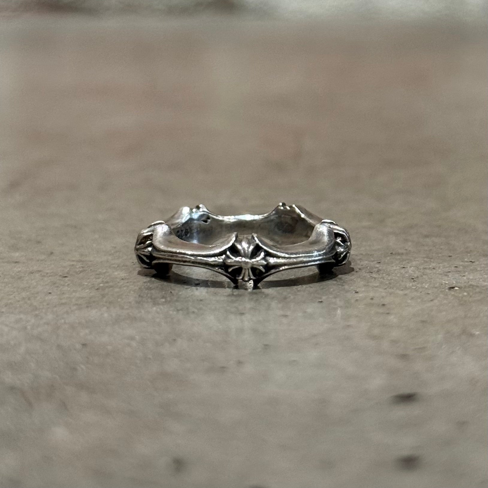 CHROME HEARTS PLUS &amp; BONE RING ‘SILVER’