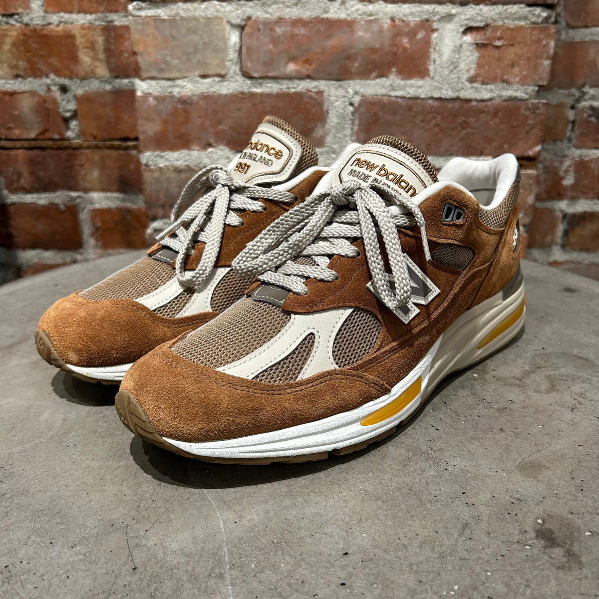 NEW BALANCE X TEDDY SANTIS MADE IN ENGLAND 991 SNEAKERS ‘CARAMEL’