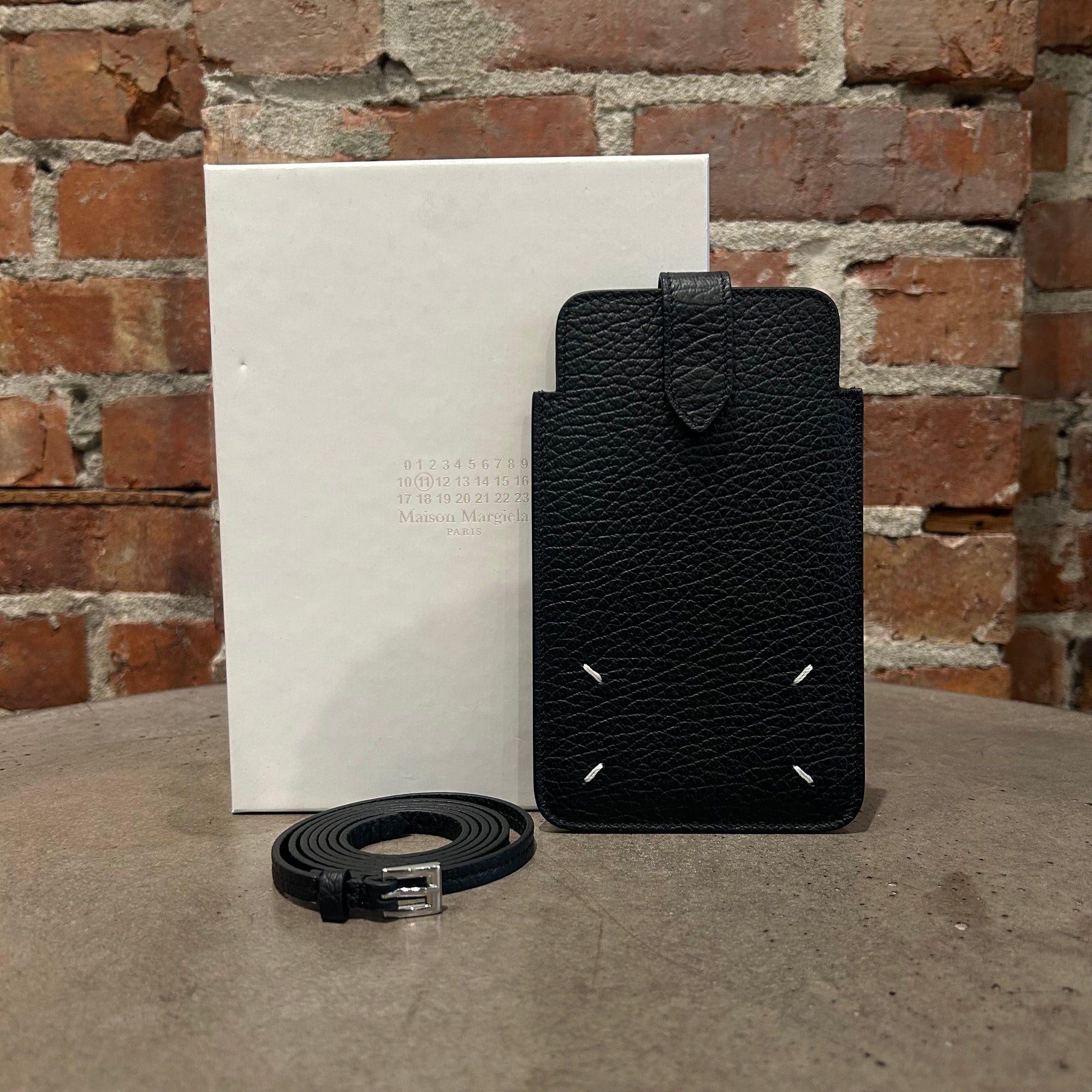 MAISON MARGIELA FOUR STITCH PHONE HOLDER/TRAVEL CASE ‘BLACK’