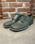 MAISON MARGIELA RUBBER TABI LOAFERS ‘GREEN’