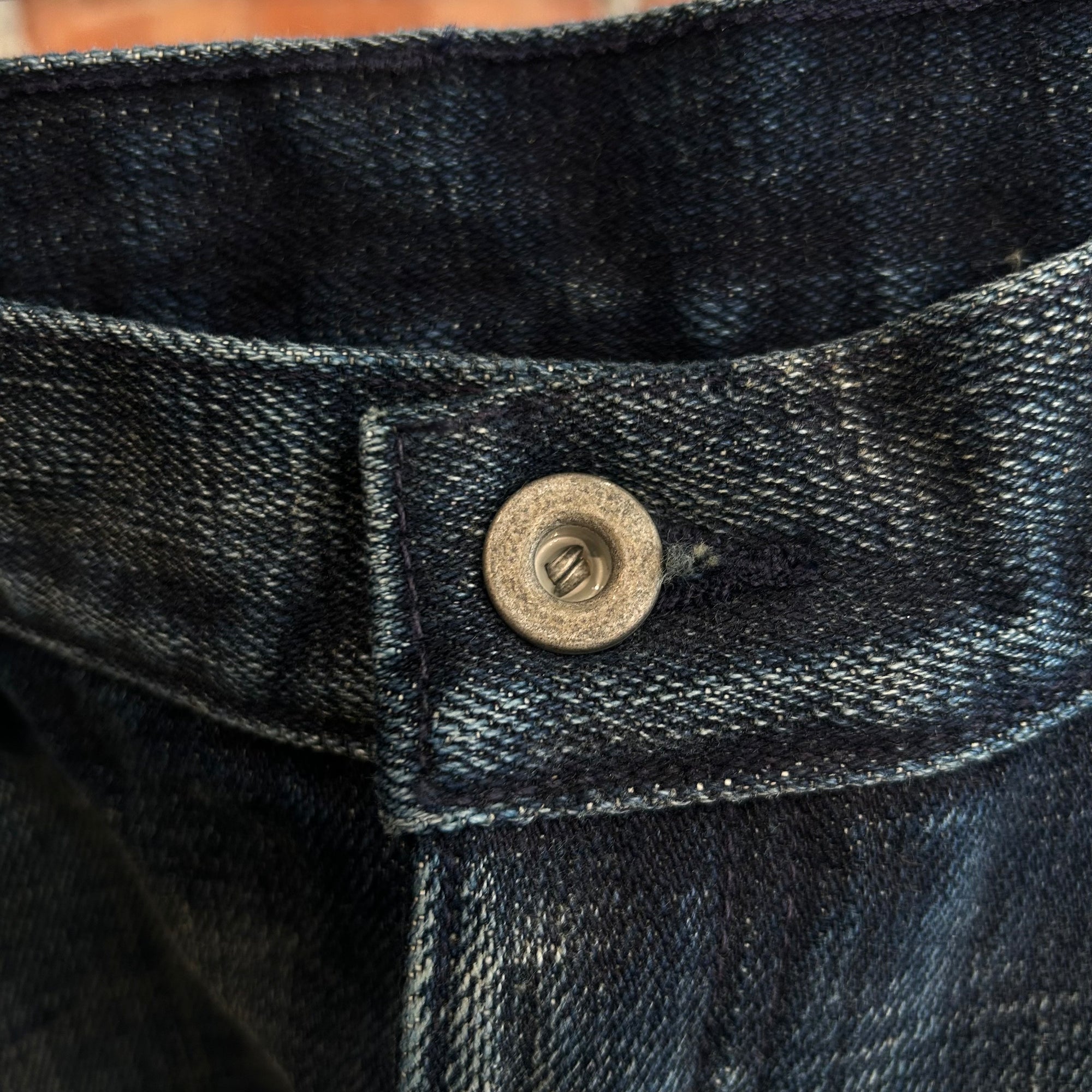 K-TWO STUDIOS MUDWASH BAGGY STRAIGHT DENIM ‘BLUE’