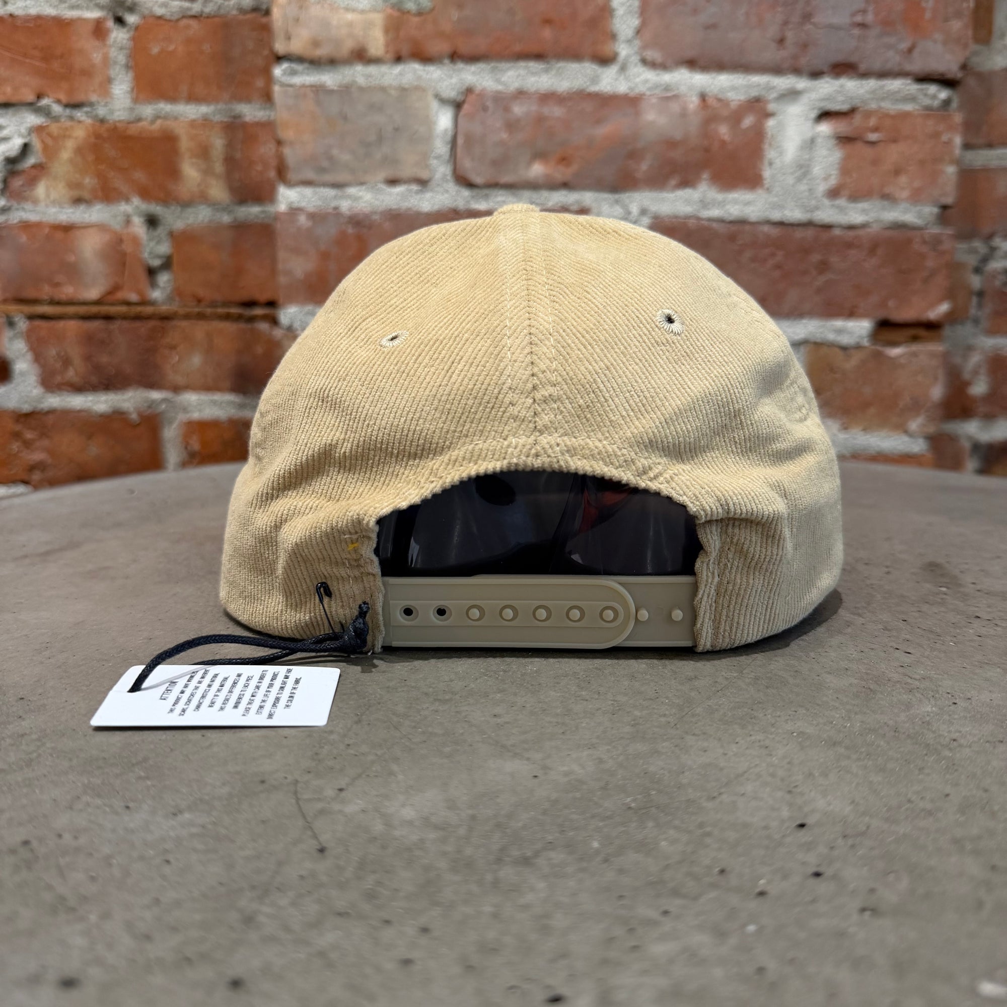 GALLERY DEPT. CHATEAU JOSUÉ RESORT CAP ‘TAN’