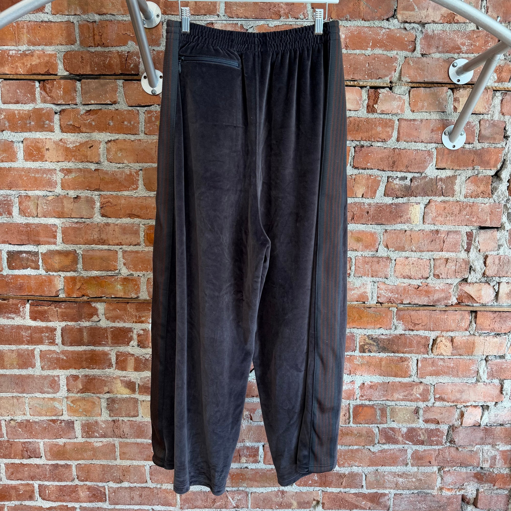 NEEDLES HD TRACK PANTS ‘DARK GRAY/COPPER’