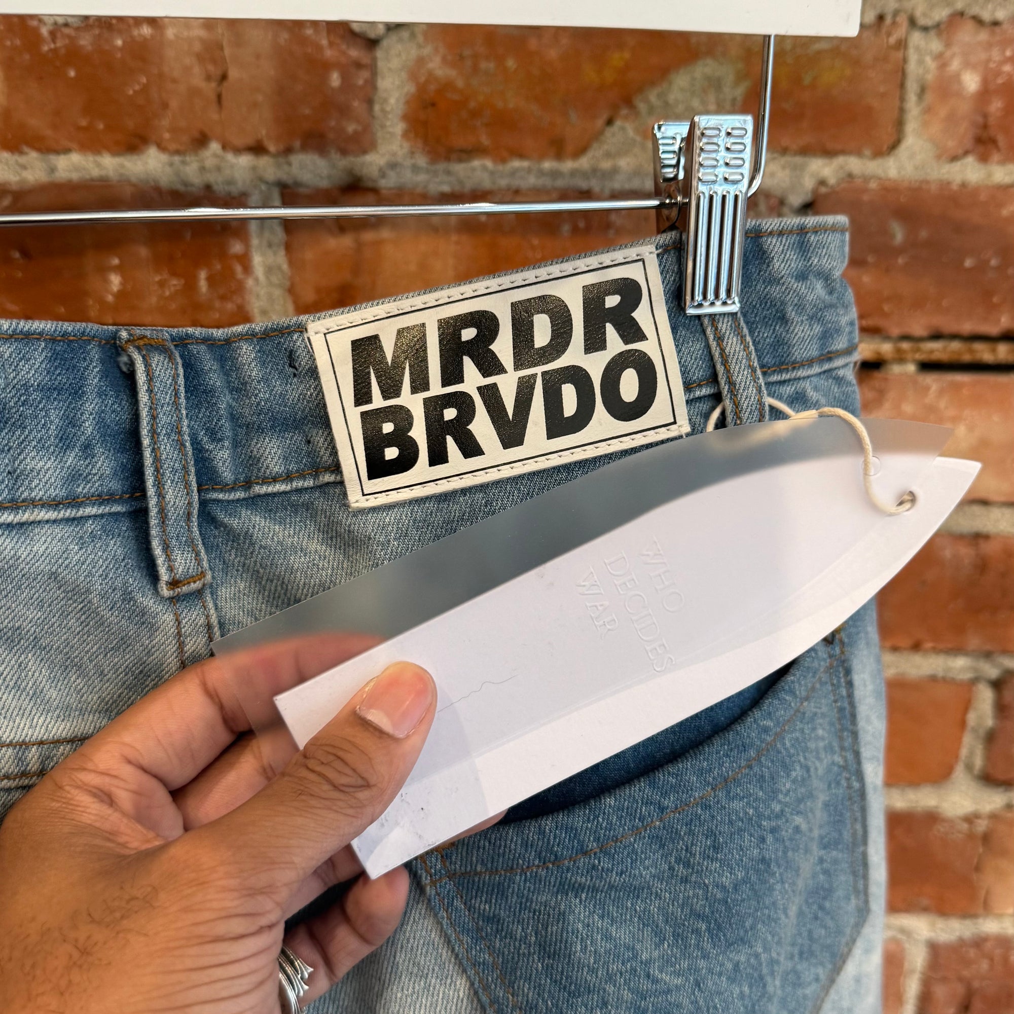 WHO DECIDES WAR CHURCH WINDOW JORTS ‘INDIGO’