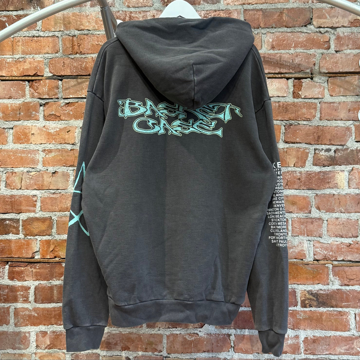 BASKETCASE ROCK PULLOVER HOODIE ‘SLATE’