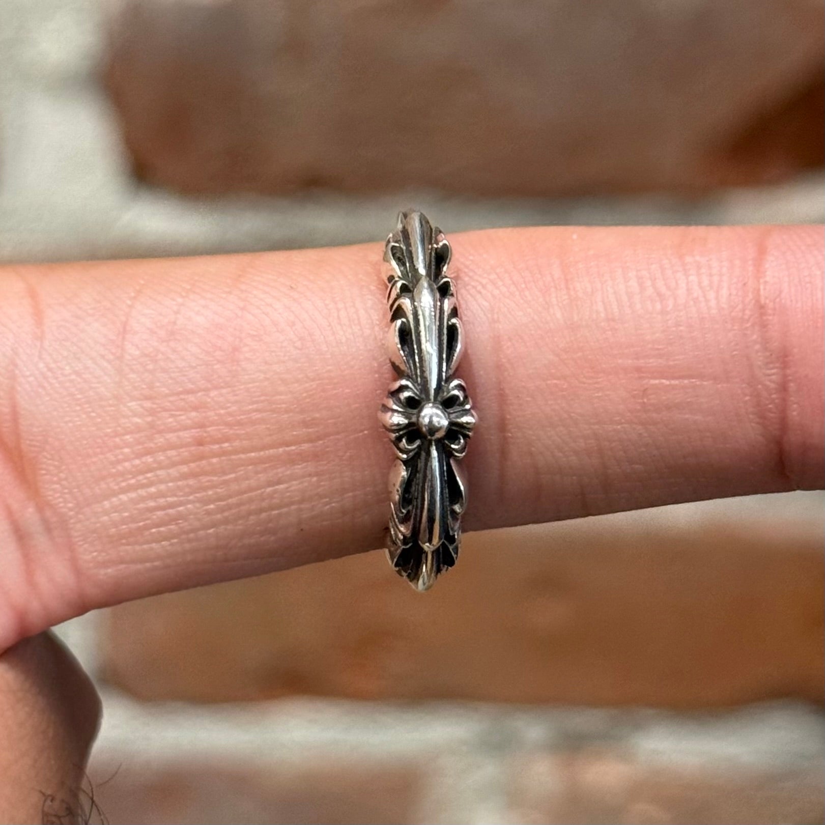 Diamond Hearts Baby Floral Floral Cross Ring CHROME HEARTS BABY