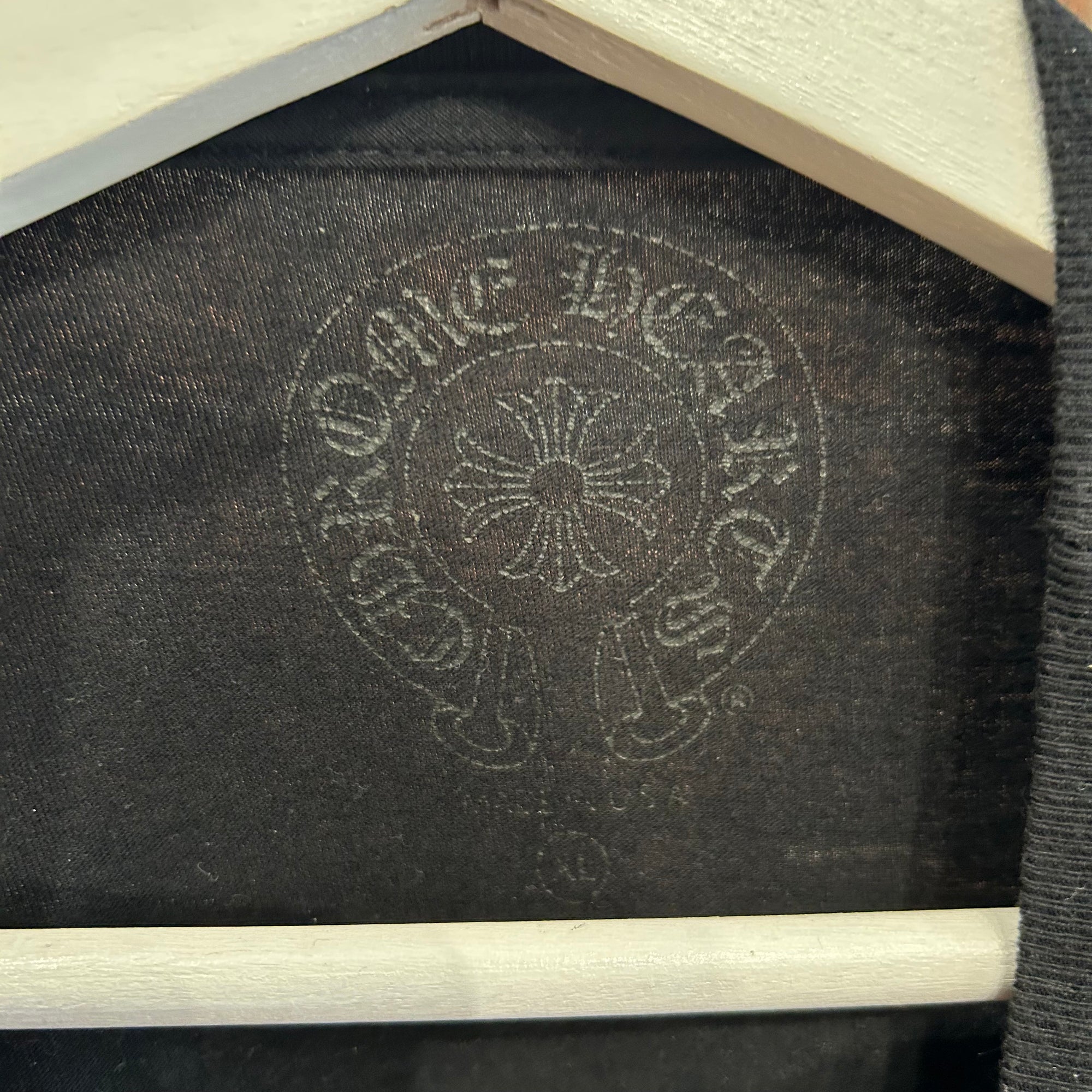 CHROME HEARTS SMOKED PLUS CROSS TEE ‘BLACK’