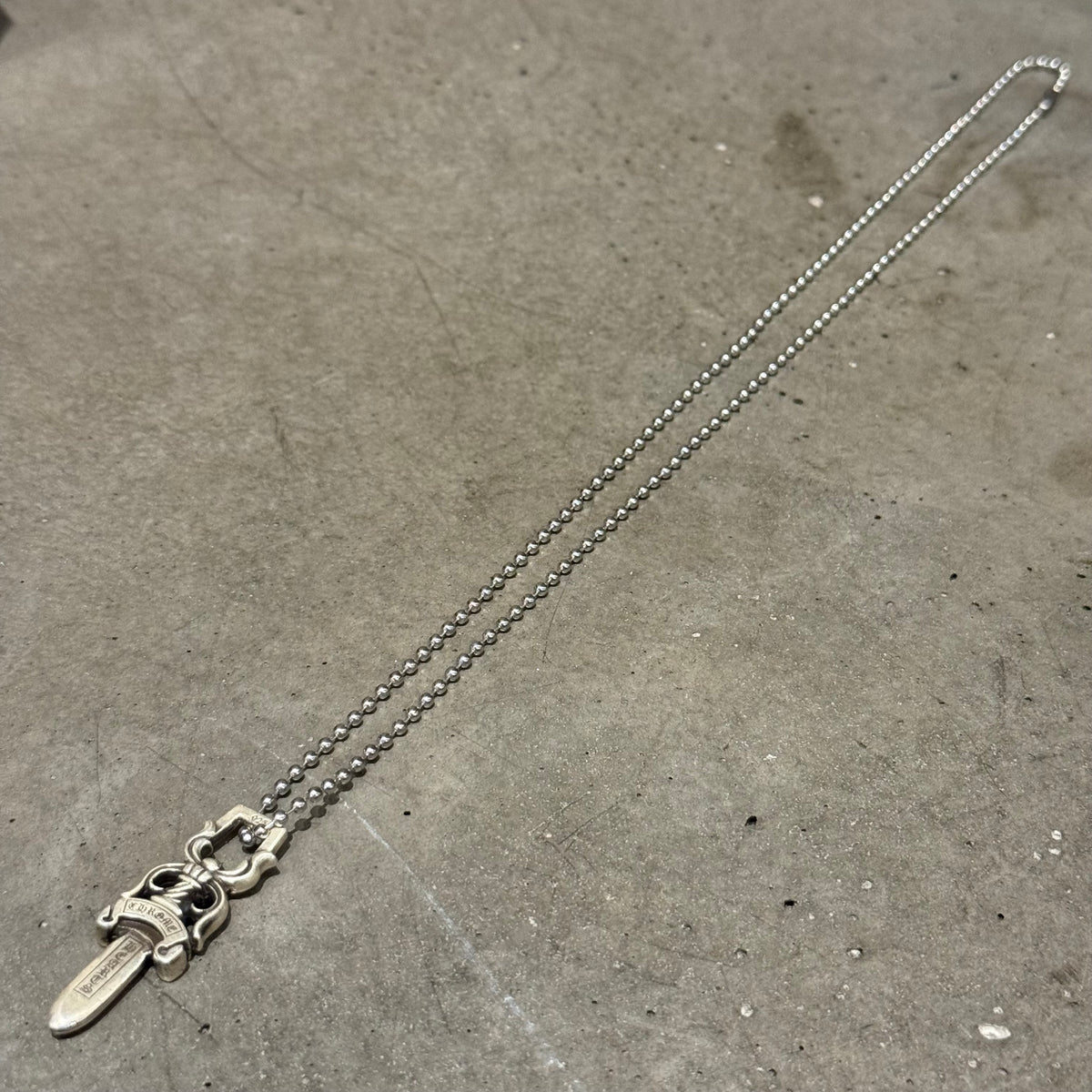 CHROME HEARTS 