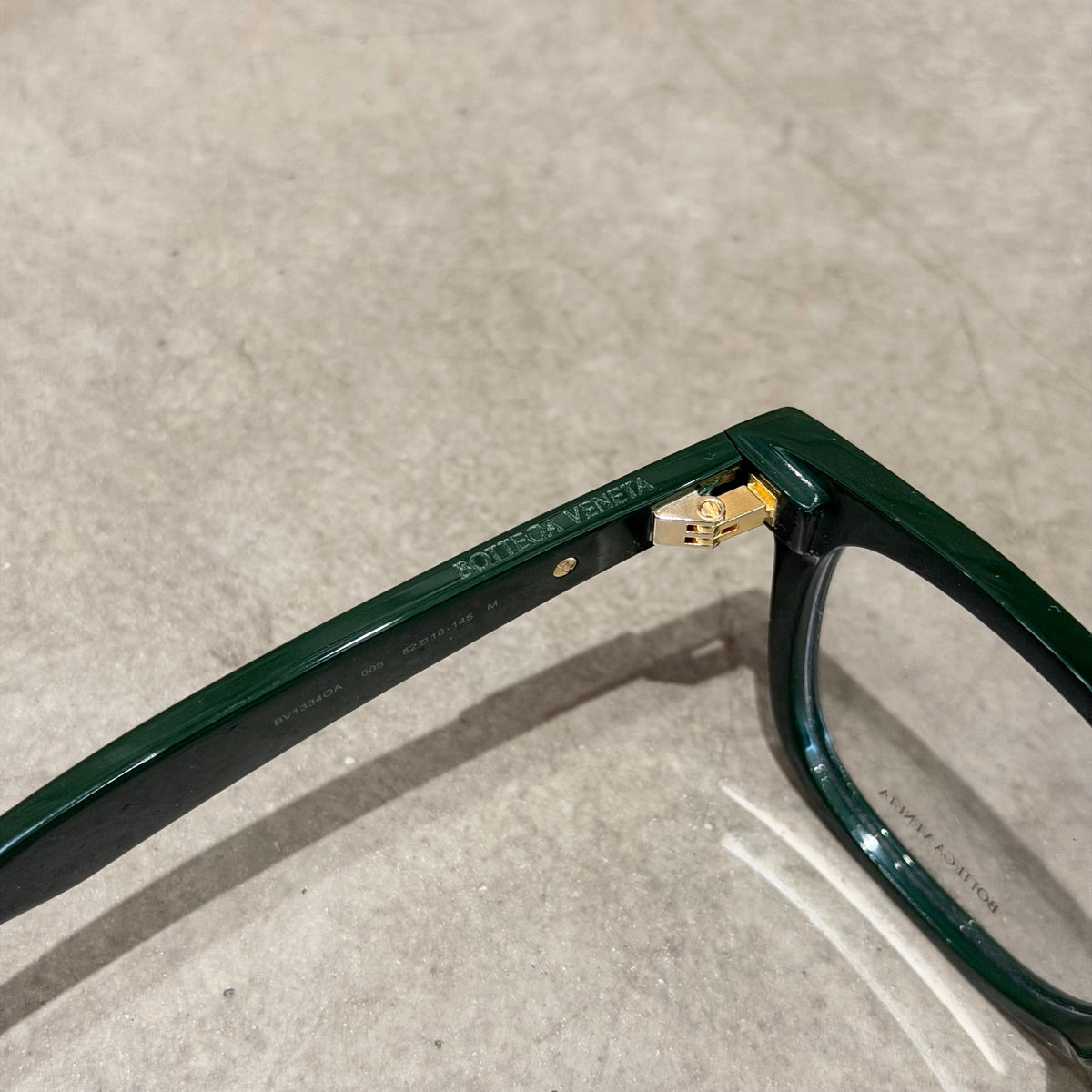 BOTTEGA VENETA BV1334OA CLASSIC GLASSES ‘DARK GREEN’