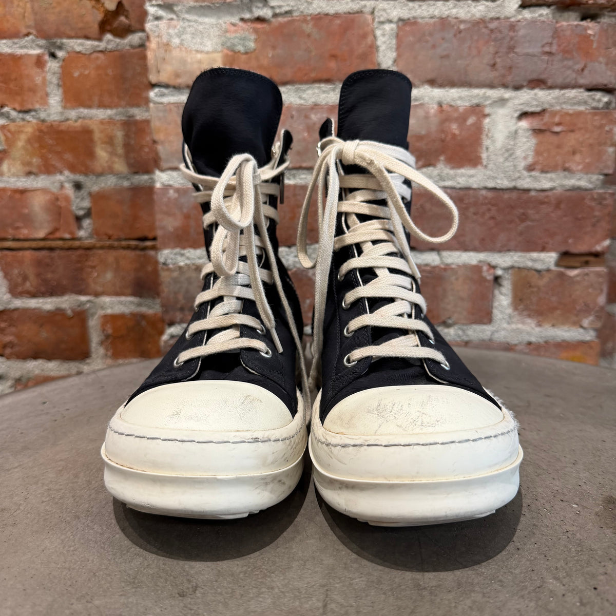 RICK OWENS DRKSDHW HIGH TOP RAMONE SNEAKERS ‘BLACK’