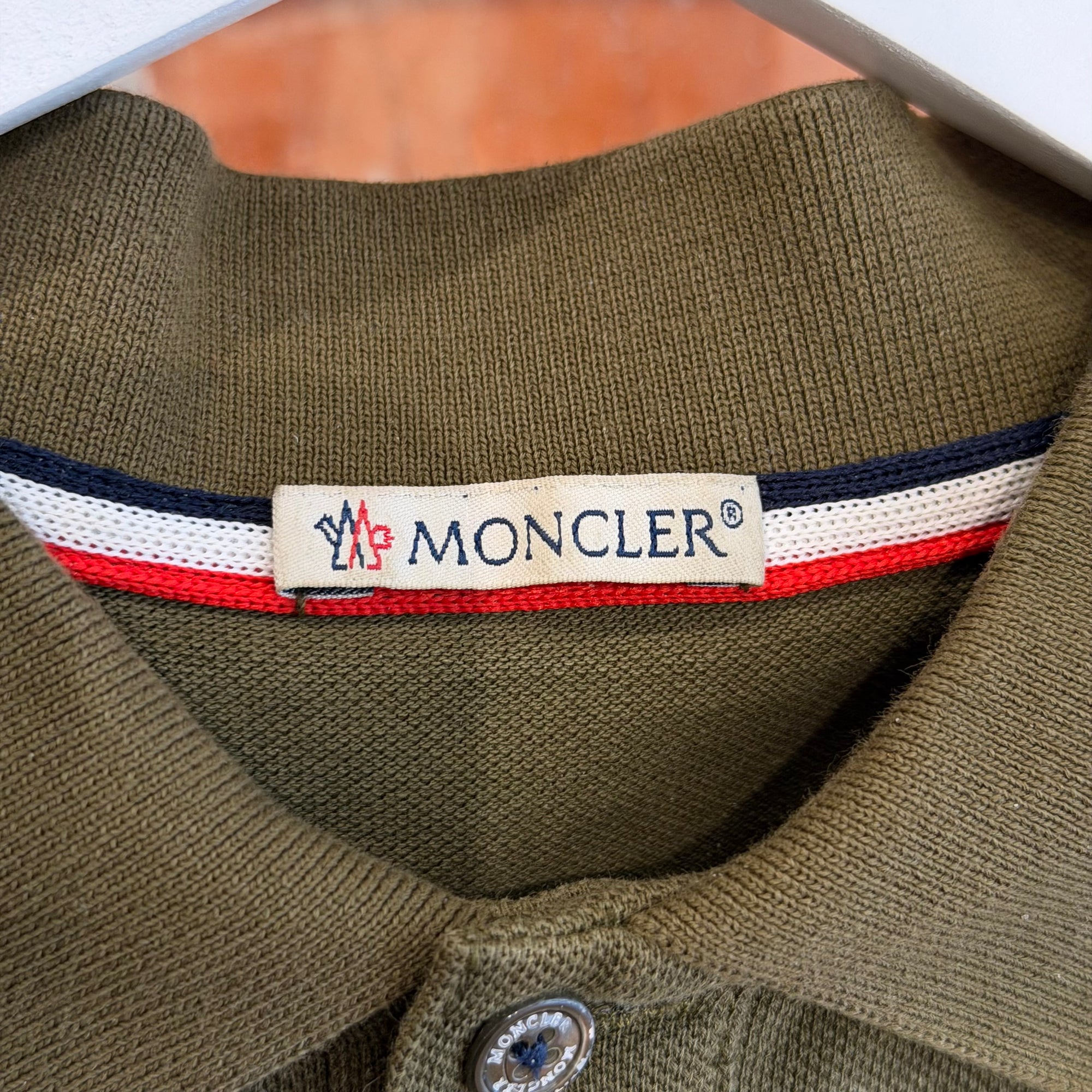 MONCLER TRICOLOR TRIMMED PIQUE POLO ‘OLIVE’