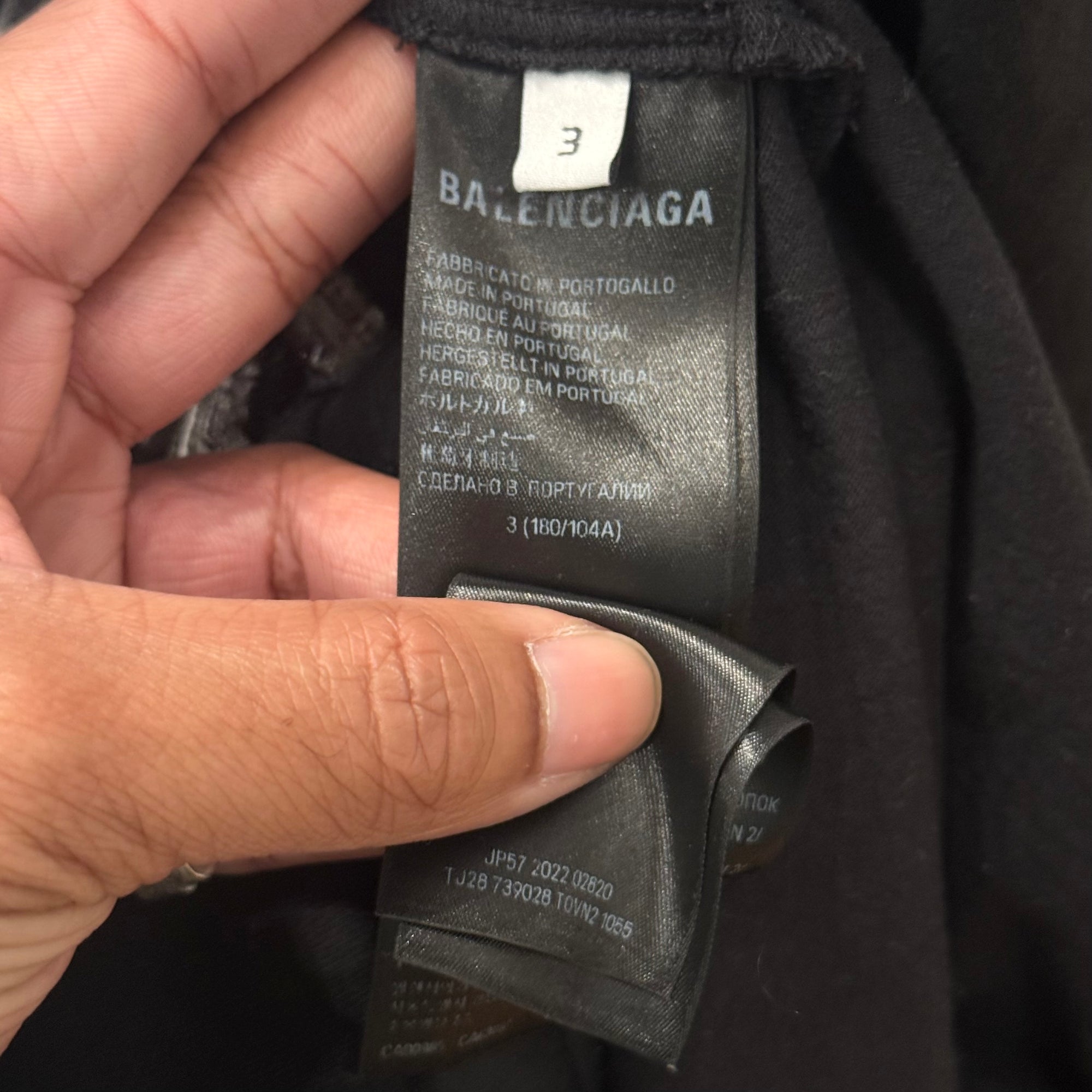 BALENCIAGA SS23 SKATER GRAFFITI TEE ‘BLACK’