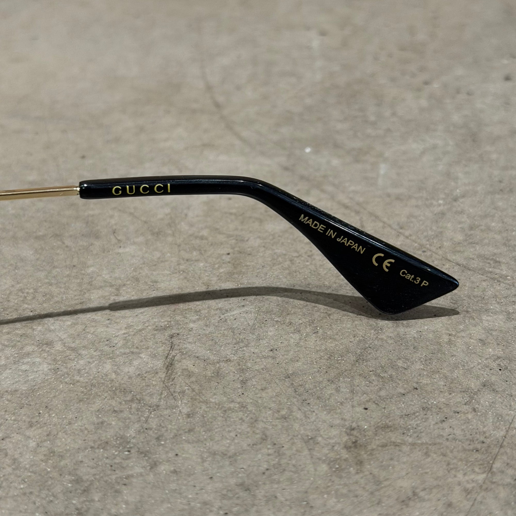 GUCCI AVIATOR BEE METAL FRAME SUNGLASSES 'GOLD'