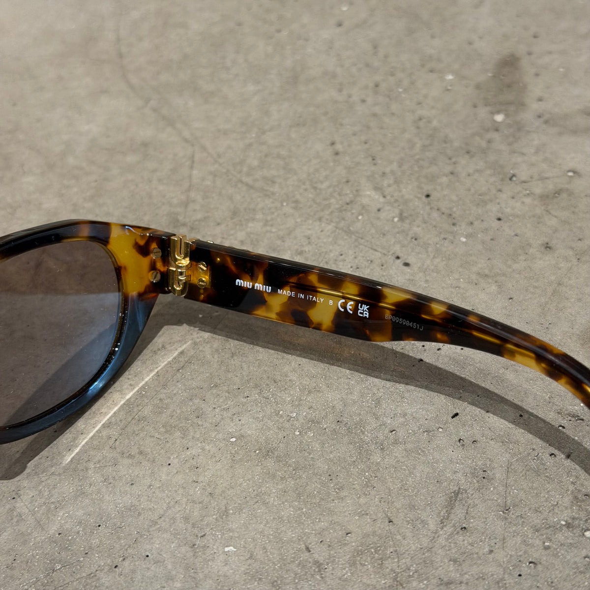 MIU MIU A03S TORTOISE FRAME SUNGLASSES ‘BROWN’