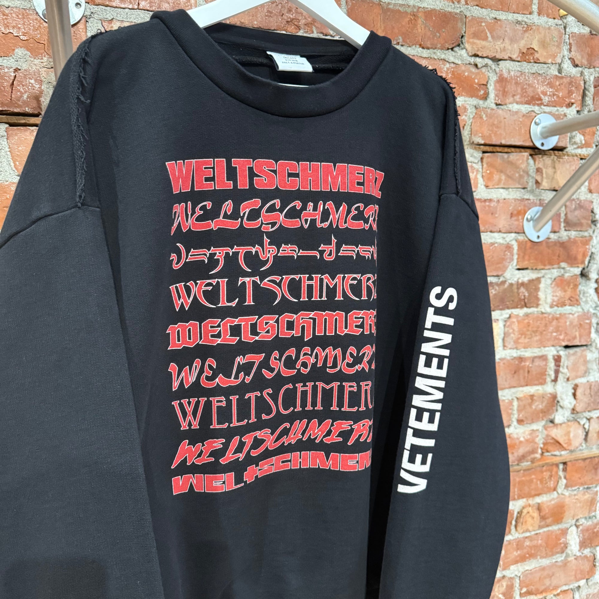 VETEMENTS SS18 ZURICH REVERSIBLE ZIP UP HOODIE ‘BLACK’