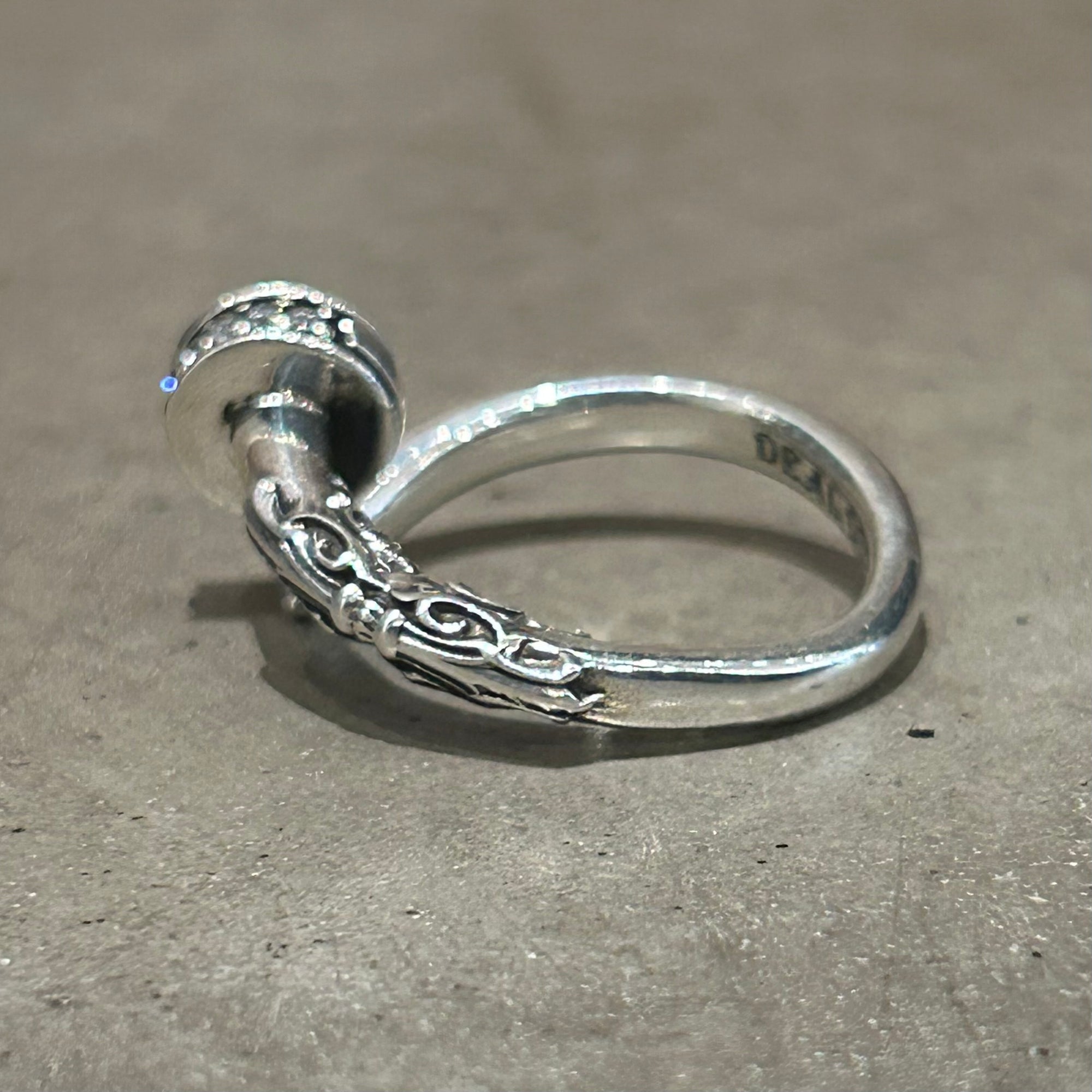 DEAL DESIGN NAIL RING 'SILVER'