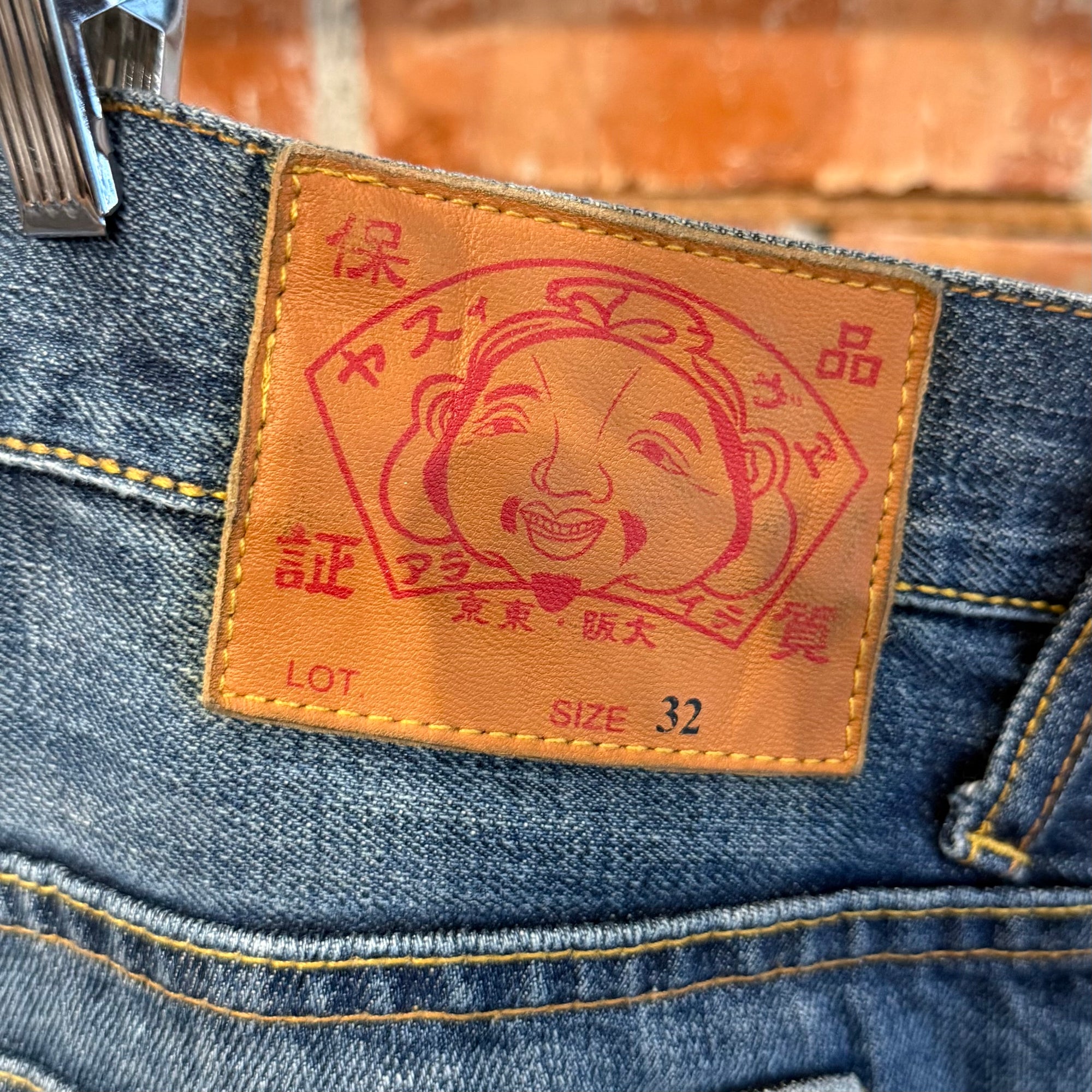 EVISU GENES THIN GULL SLIM STRAIGHT DENIM ‘FADED INDIGO/WHITE’