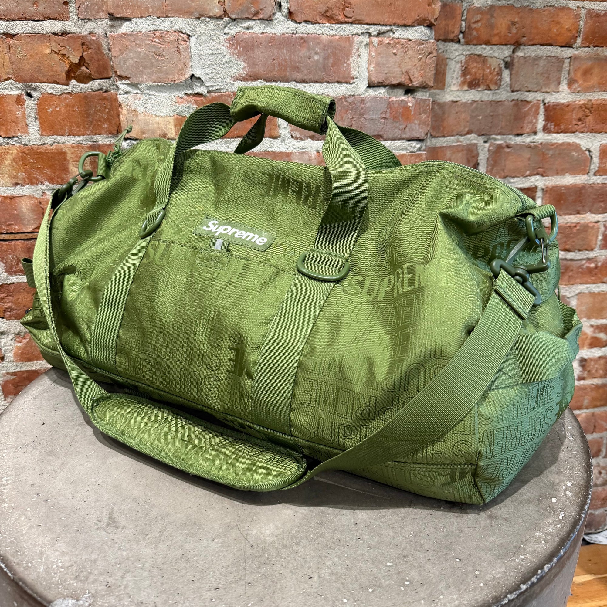 SUPREME SS19 BOX LOGO CORDURA DUFFLE BAG ‘OLIVE’