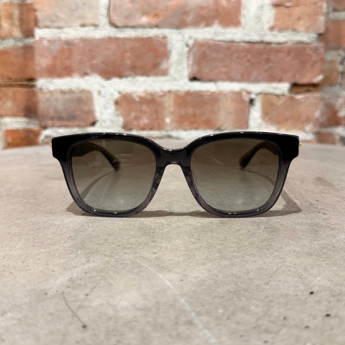 BOTTEGA VENETA BV1461SK GRADIENT SUNGLASSES ‘SMOKE’