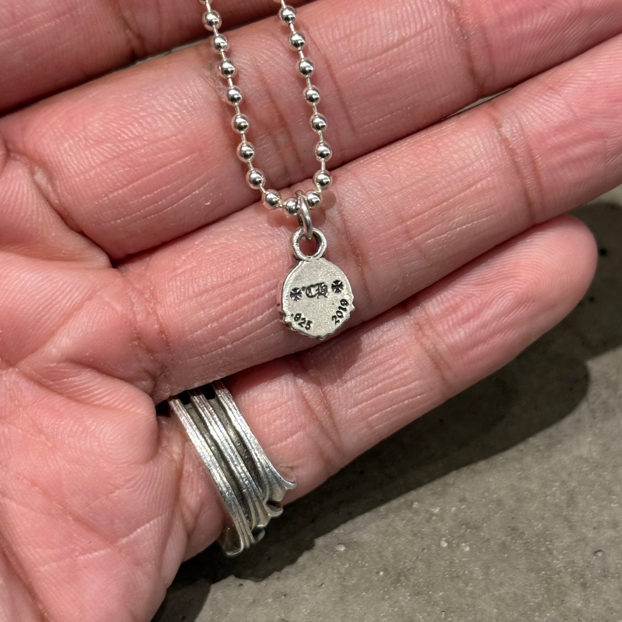CHROME HEARTS PEACE CHARM NECKLACE ‘SILVER’