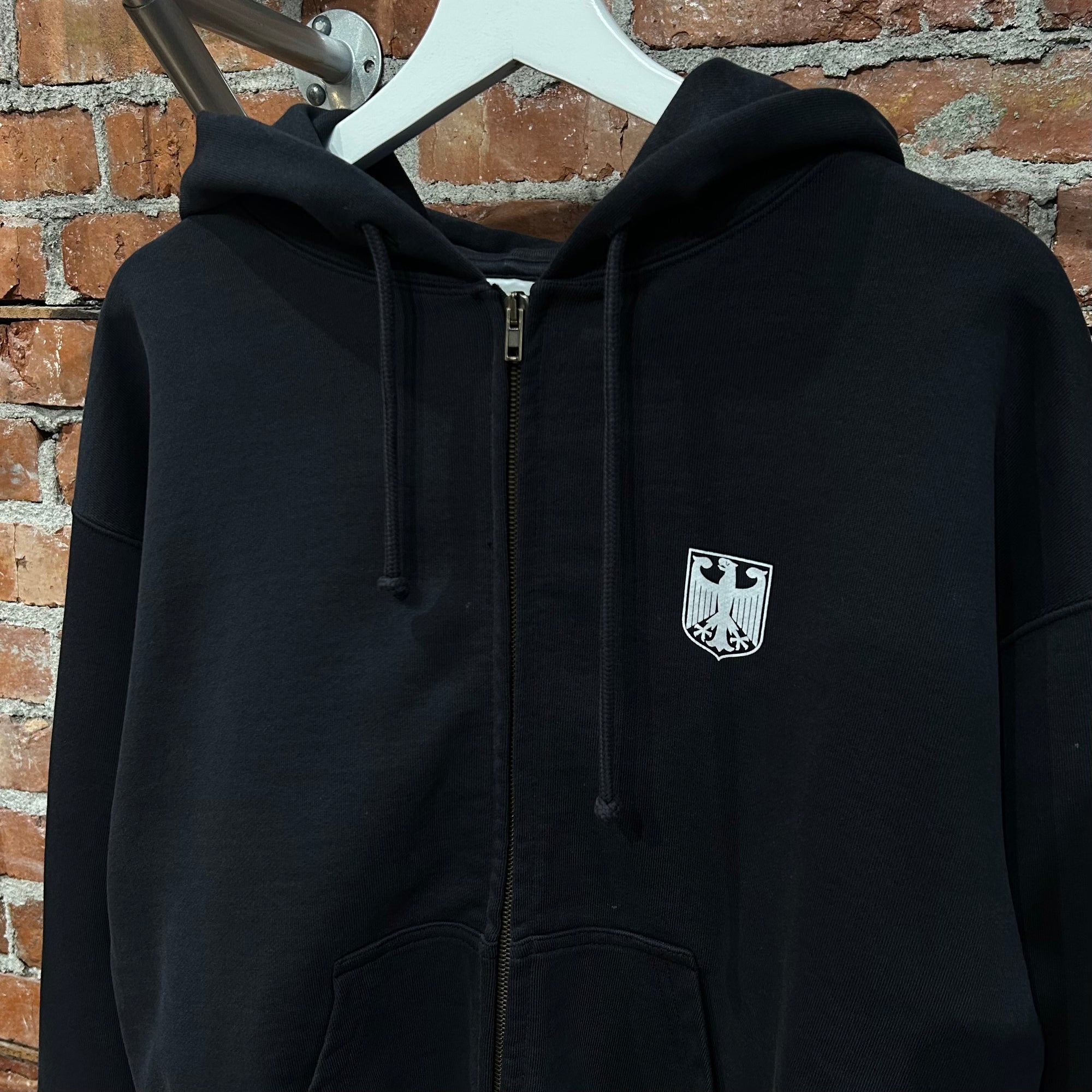 VETEMENTS SS25 LIMITED EDITION POLIZEI ZIP HOODIE ‘BLACK’