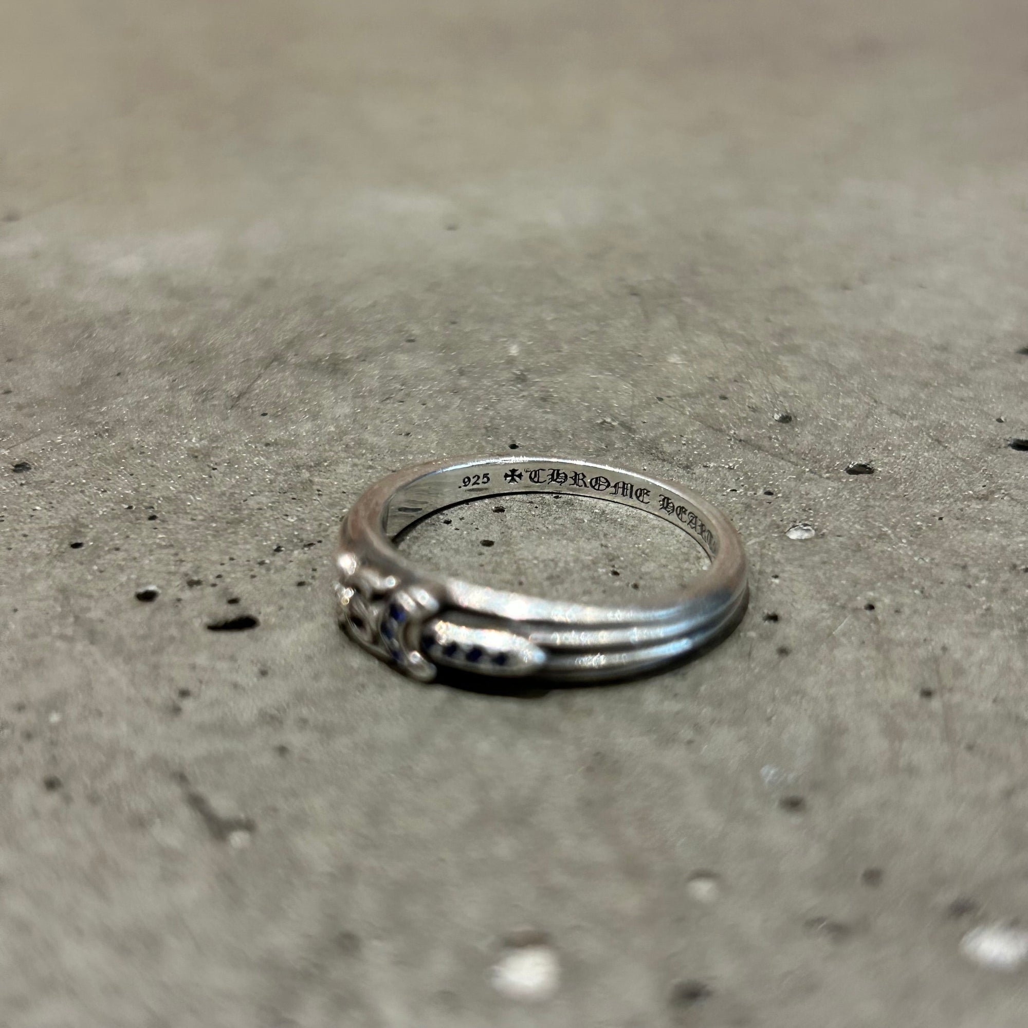 CHROME HEARTS SAPPHIRE BABY DAGGER RING 'SILVER'