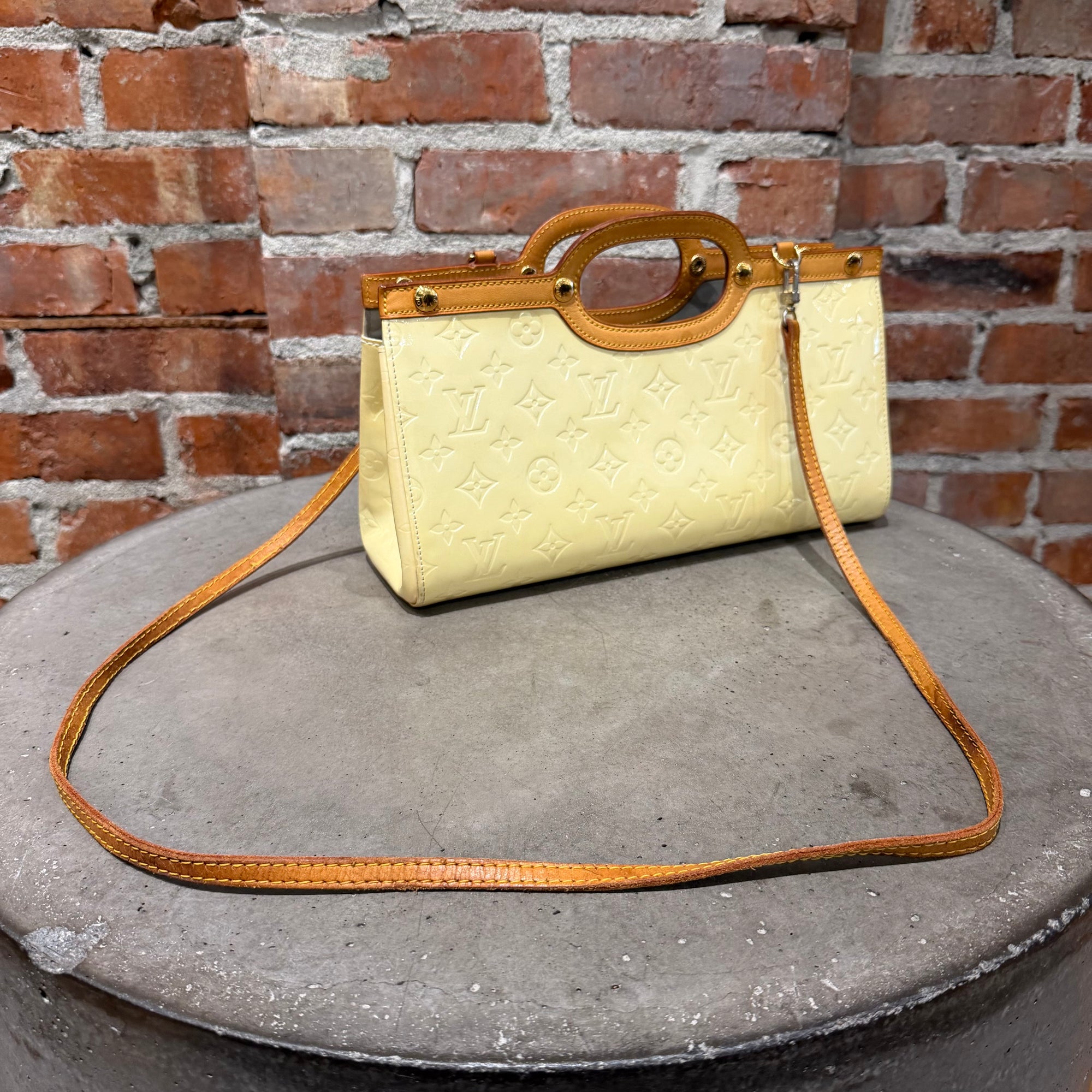 LOUIS VUITTON ROXBURY PATENT LEATHER HANDBAG ‘YELLOW’