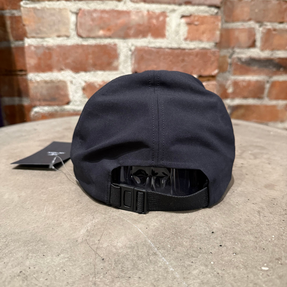 ACRTERYX 24K SMALL BIRD CAP ‘BLACK’
