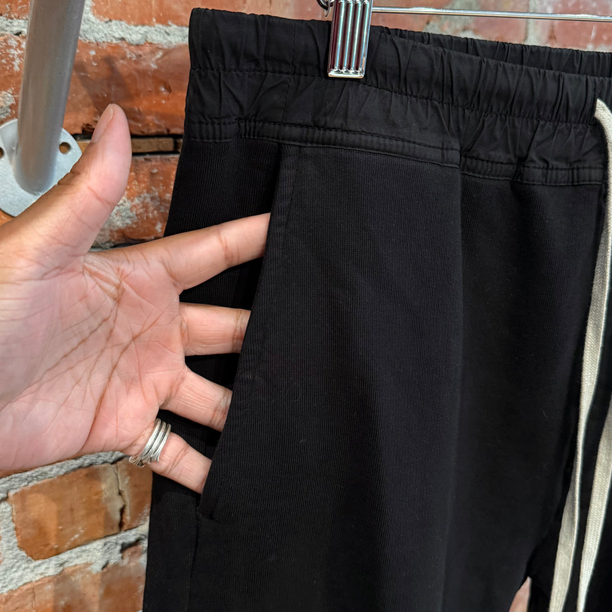 RICK OWENS FW20 PERFORMA BERLIN SWEATPANTS ‘BLACK’
