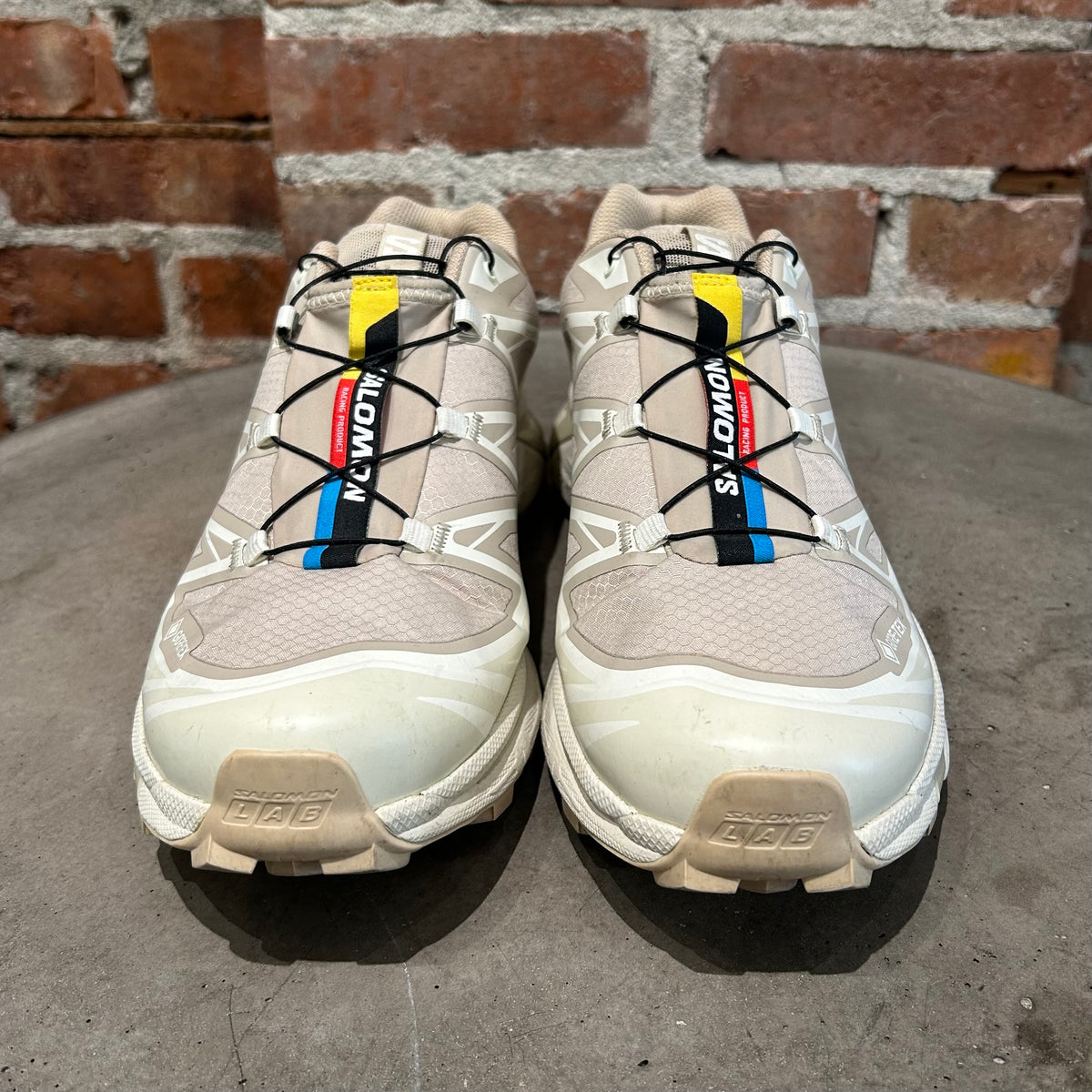 SALOMON XT-6 LOW SNEAKERS ‘CREAM’