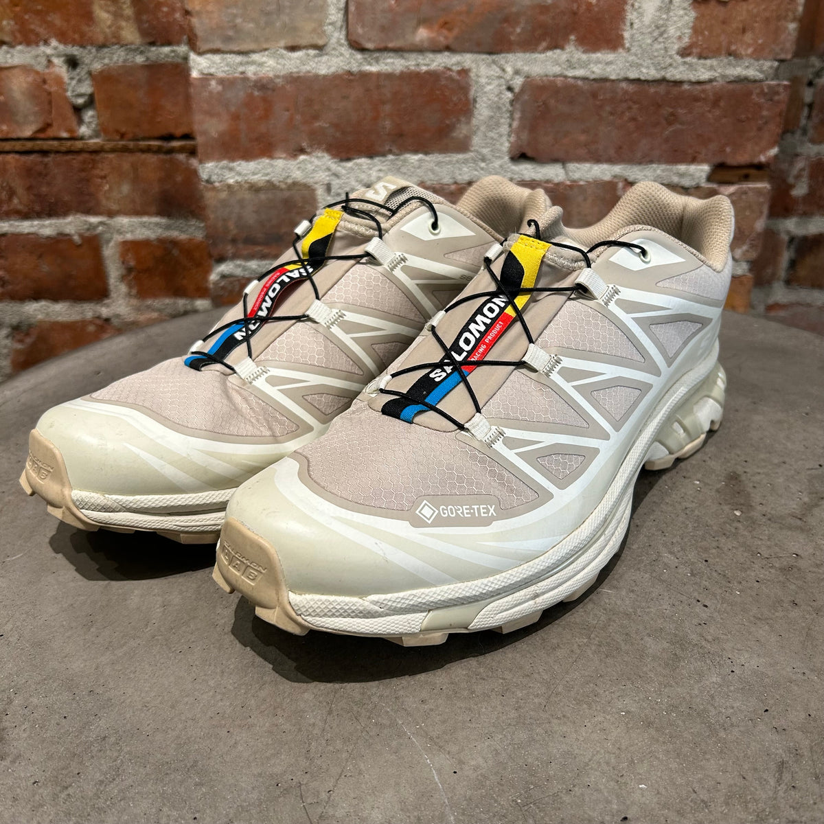SALOMON XT-6 LOW SNEAKERS ‘CREAM’