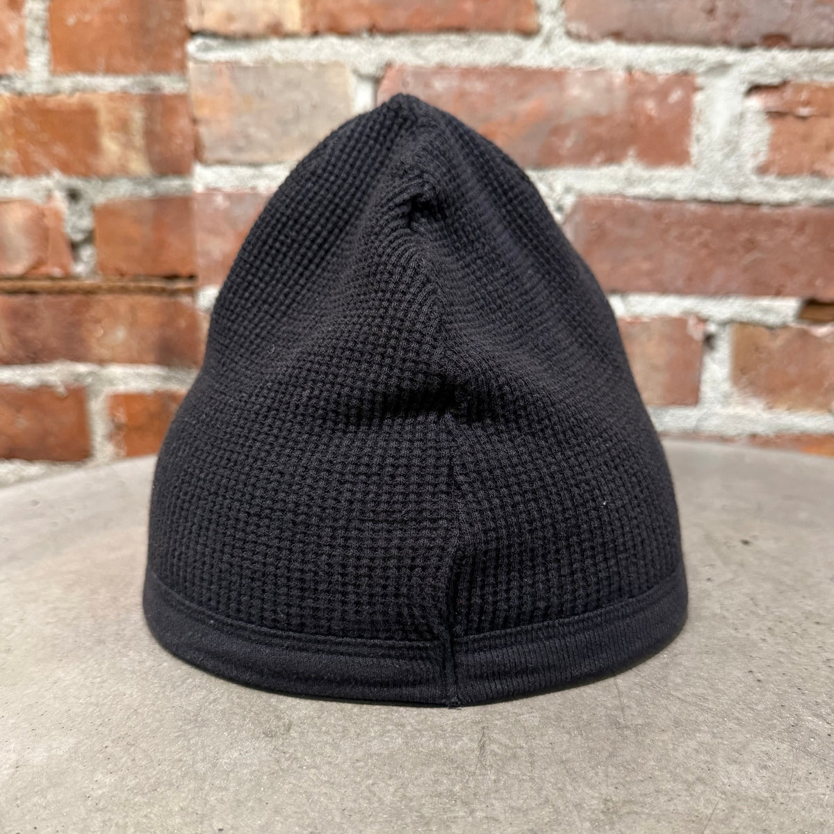 CHROME HEARTS HORSESHOE SKULLY WAFFLE BEANIE ‘BLACK’