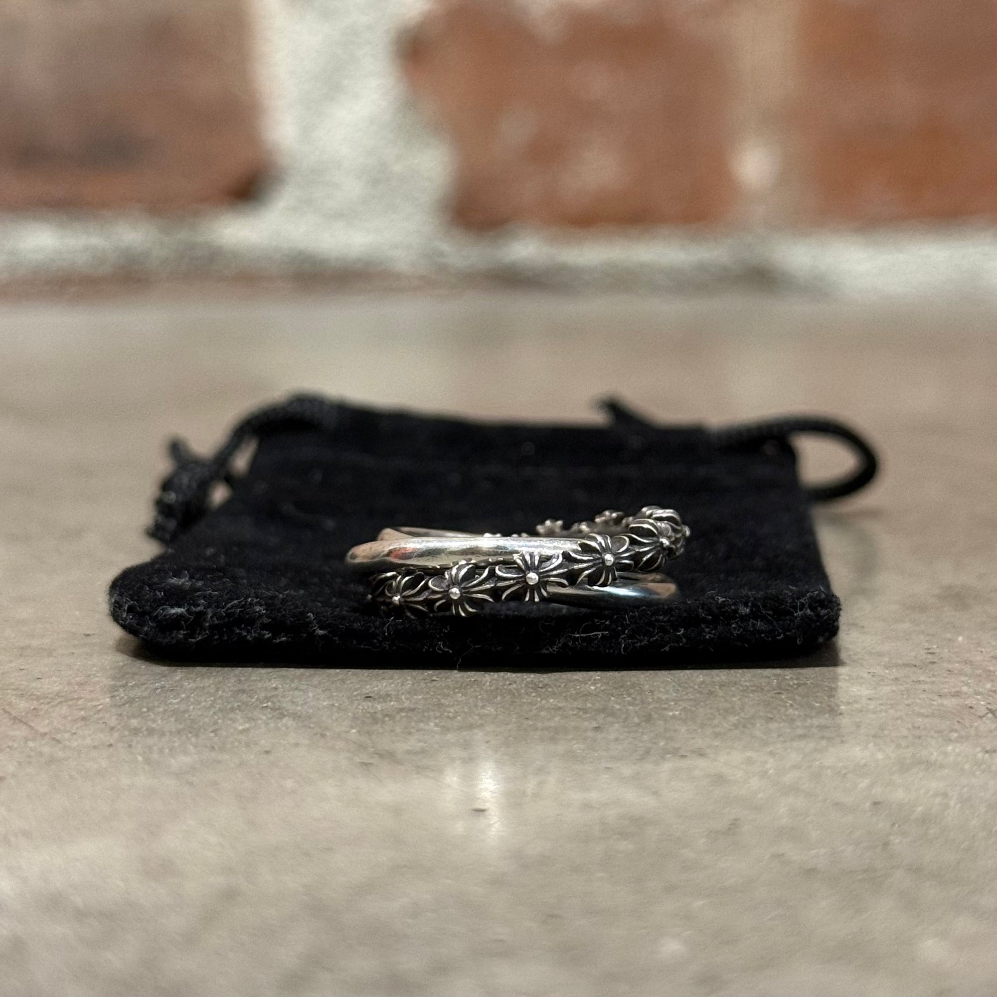 CHROME HEARTS TINY-E TRINITY RING ‘SILVER’