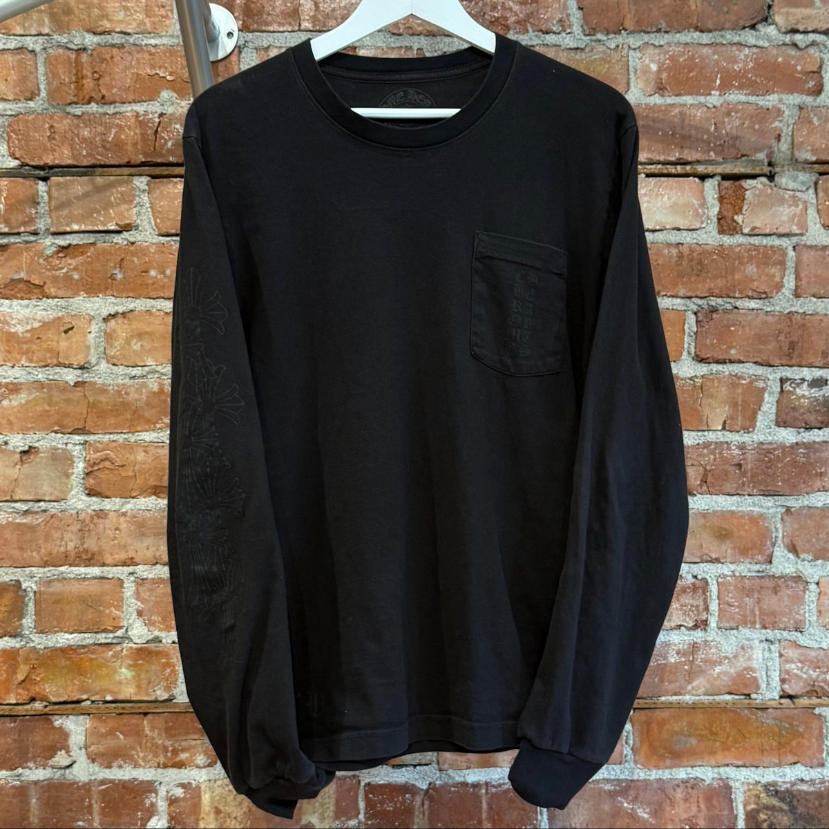 CHROME HEARTS MIAMI EXCLUSIVE CEMETERY ARM LONGSLEEVE ‘BLACK’